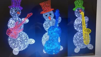 Снеговик музыкант с гитарой, контрабасом, саксафоном, u0-8