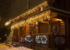 Новогодняя иллюминация дома