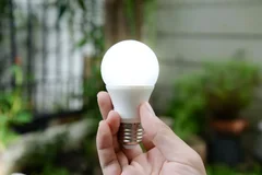 Почему мигает светодиодная лампа