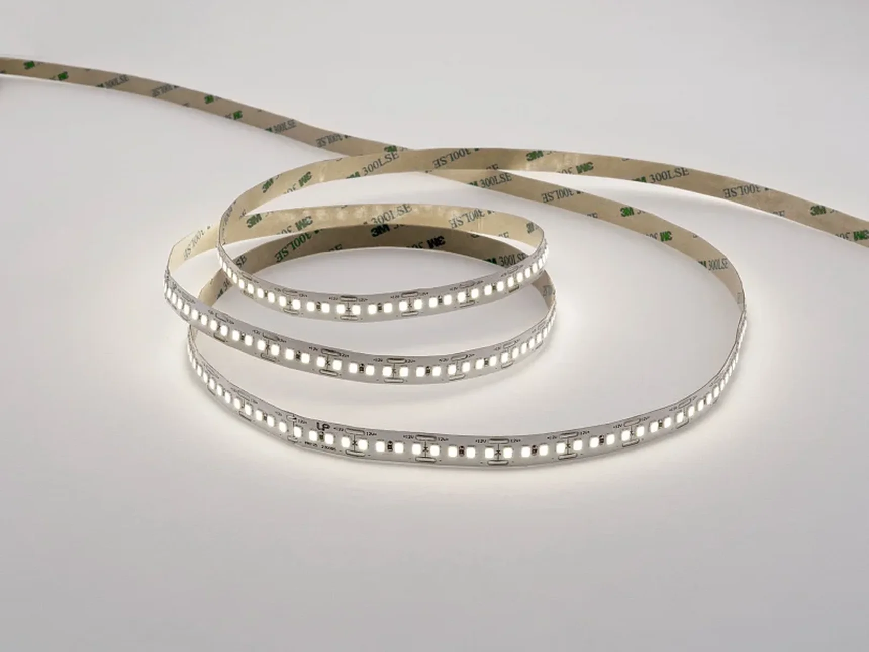 Светодиодная лента LEDS POWER 2835 192/м (18Вт/м) 12В холодная, серия ПРО125