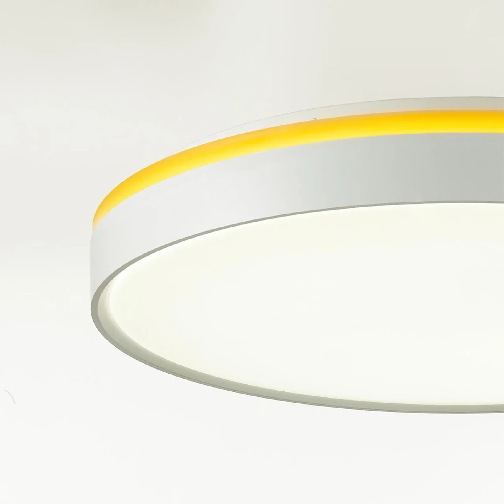 7709/ELN COLOR SN 154 Светильник пластик/желтый LED 76Вт 3000/4000/6000К D500 IP43 CCT KEZO YELLOW