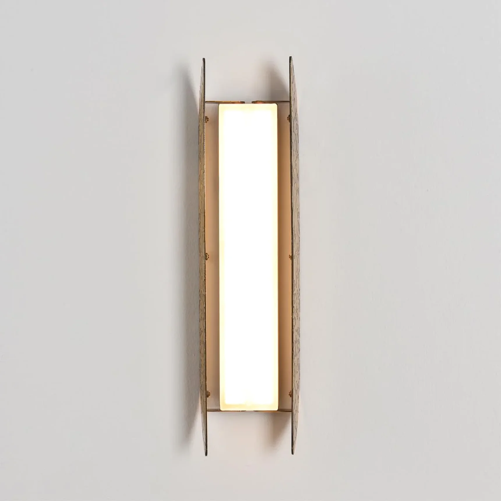 7173/10WL HIGHTECH ODL26 443 Настенный светильник металл/бронза/акрил IP20 LED 12W 3000K 220-240V BRANDO