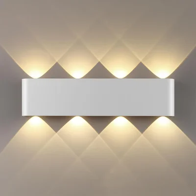 7192/8WL HIGHTECH ODL27 Настенный светильник белый/металл IP20 LED 8W 3000K 220V MAGNUM