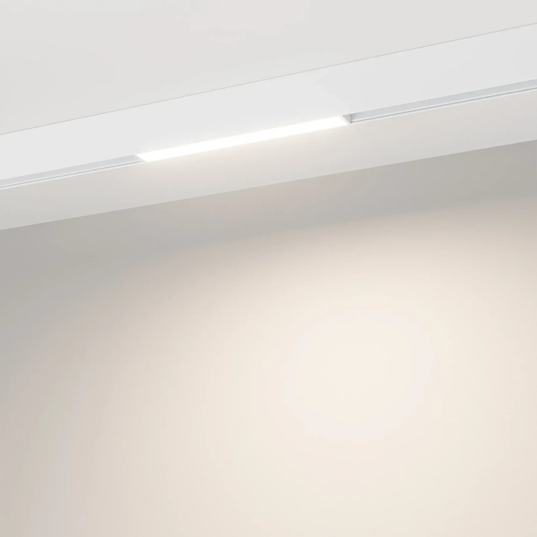 Светильник MAG-ORIENT-FLAT-L235-8W Day4000 (WH, 100 deg, 48V) (Arlight, IP20 Металл, 5 лет) 035832(1)