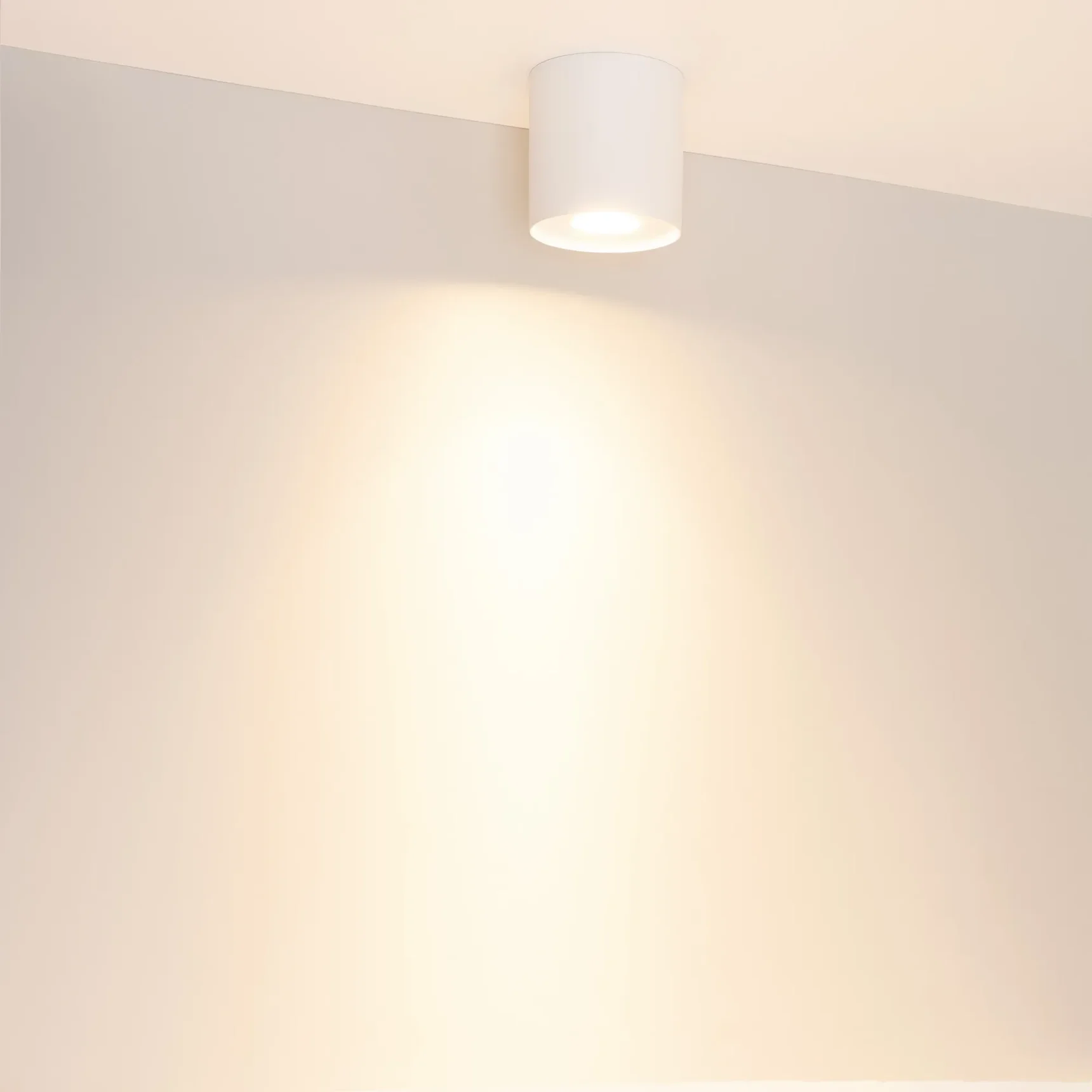 Светильник SP-ACENTO-R95-10W Warm2700 (WH, 20-45 deg, 230V) (Arlight, IP20 Металл, 5 лет) 055744