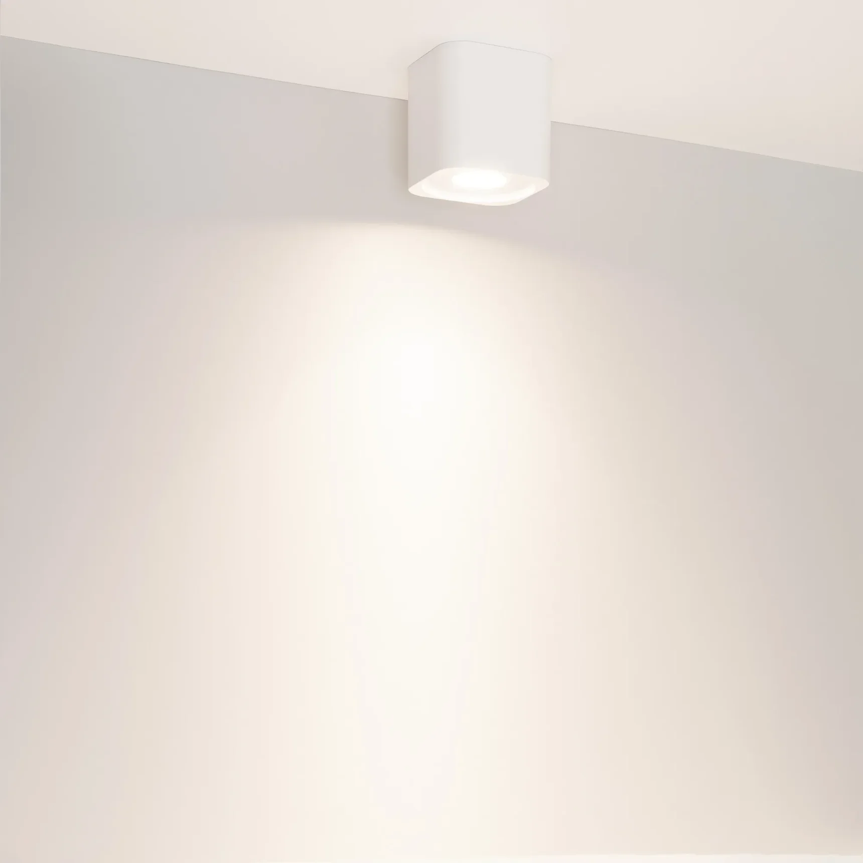 Светильник SP-ACENTO-S95x95-10W Day4000 (WH, 20-45 deg, 230V) (Arlight, IP20 Металл, 5 лет) 055751