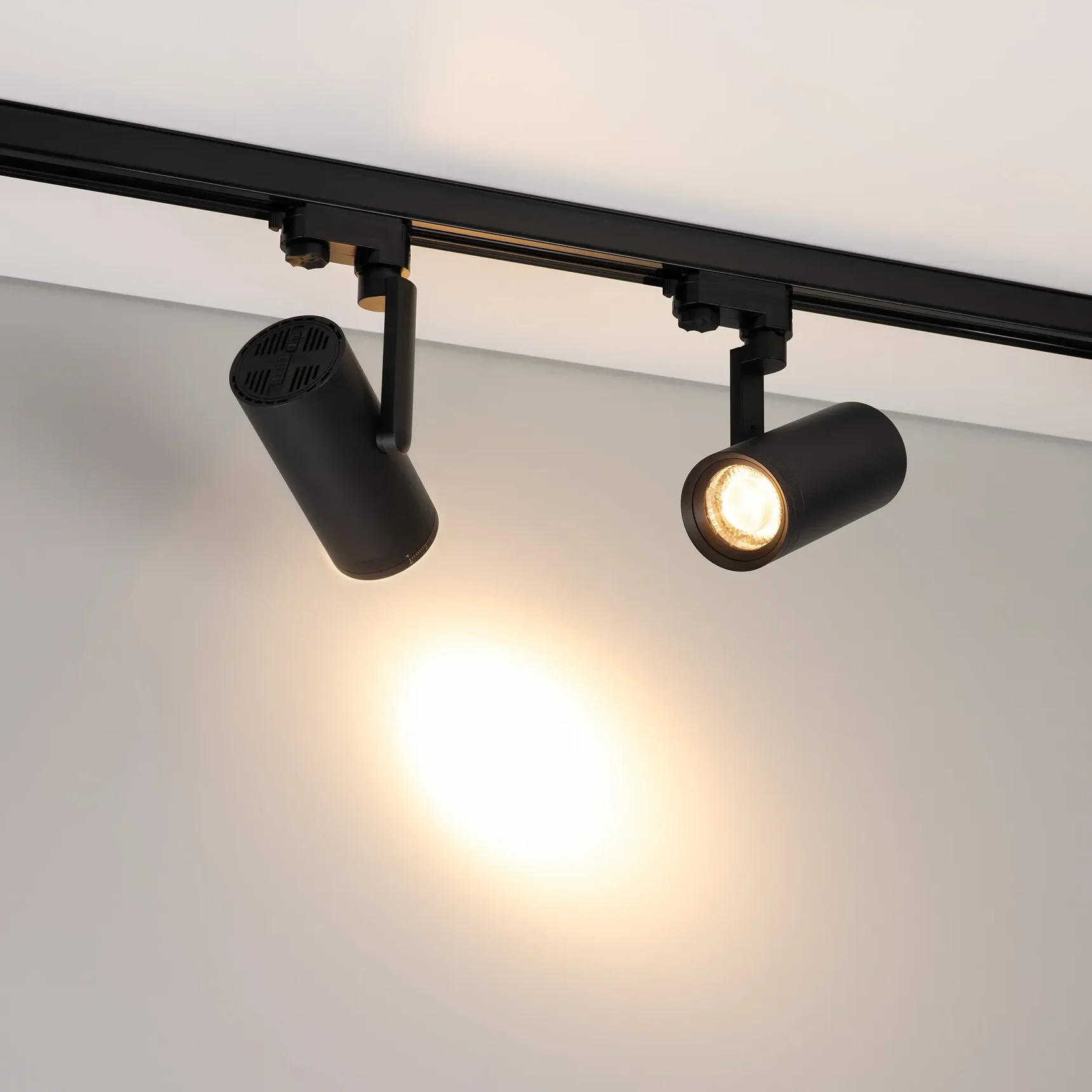 Светильник LGD-URANUS-4TR-R75-18W/25W Warm3500-MIX (BK, 20-50 deg, side holder, 230V) (Arlight, IP20 Металл, 5 лет) 055807