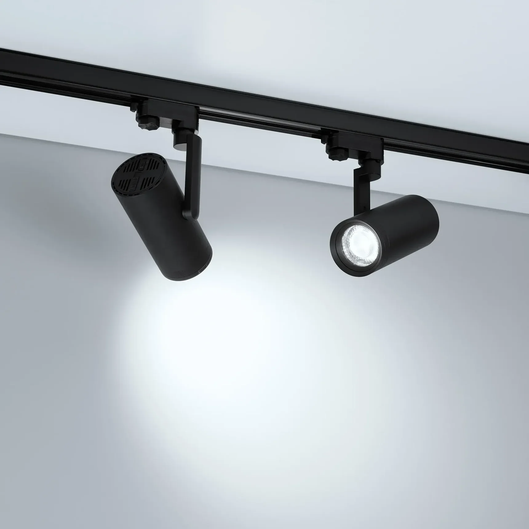 Светильник LGD-URANUS-4TR-R75-18W/25W Warm3500-MIX (BK, 20-50 deg, side holder, 230V) (Arlight, IP20 Металл, 5 лет) 055807