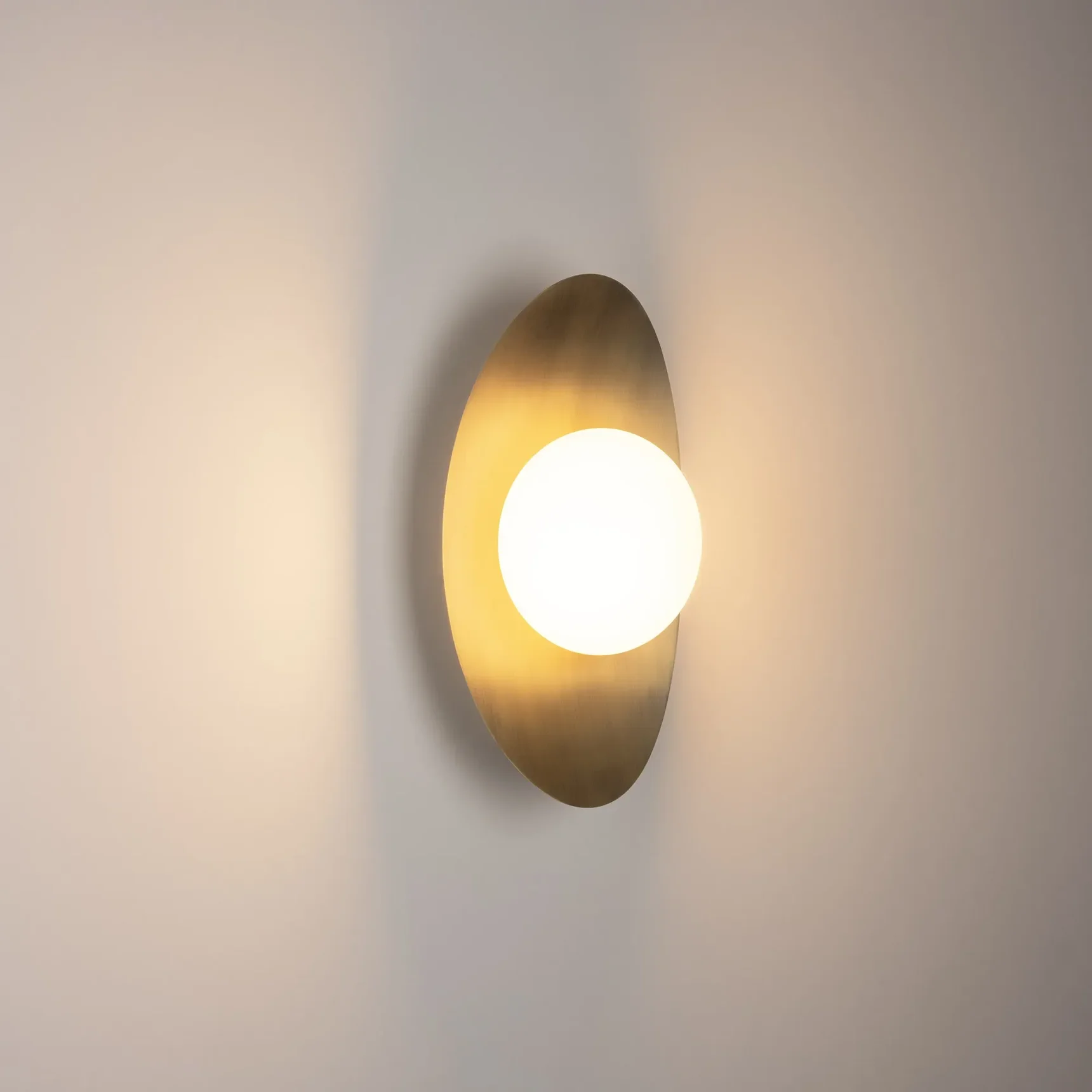 Светильник SP-PERLEN-WALL-L350-6W Warm3200-MIX (BR, 150 deg, 230V, TOUCH-DIM) (Arlight, IP20 Металл, 5 лет) 057587