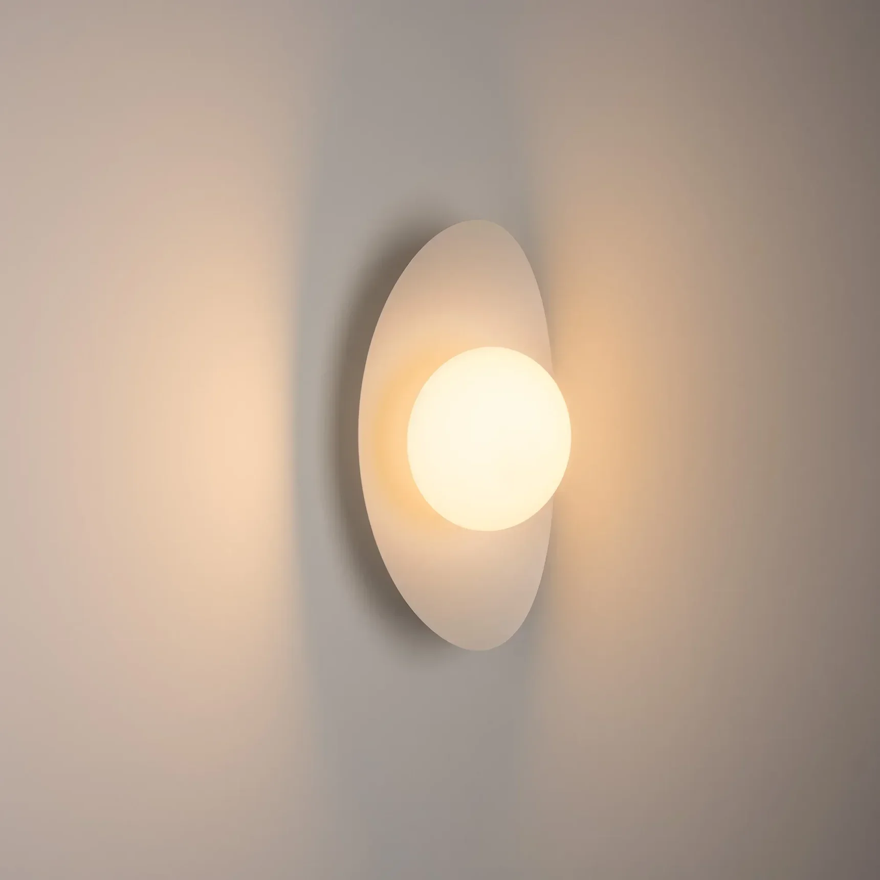 Светильник SP-PERLEN-WALL-L350-6W Warm3200-MIX (WH, 150 deg, 230V, TOUCH-DIM) (Arlight, IP20 Металл, 5 лет) 057590