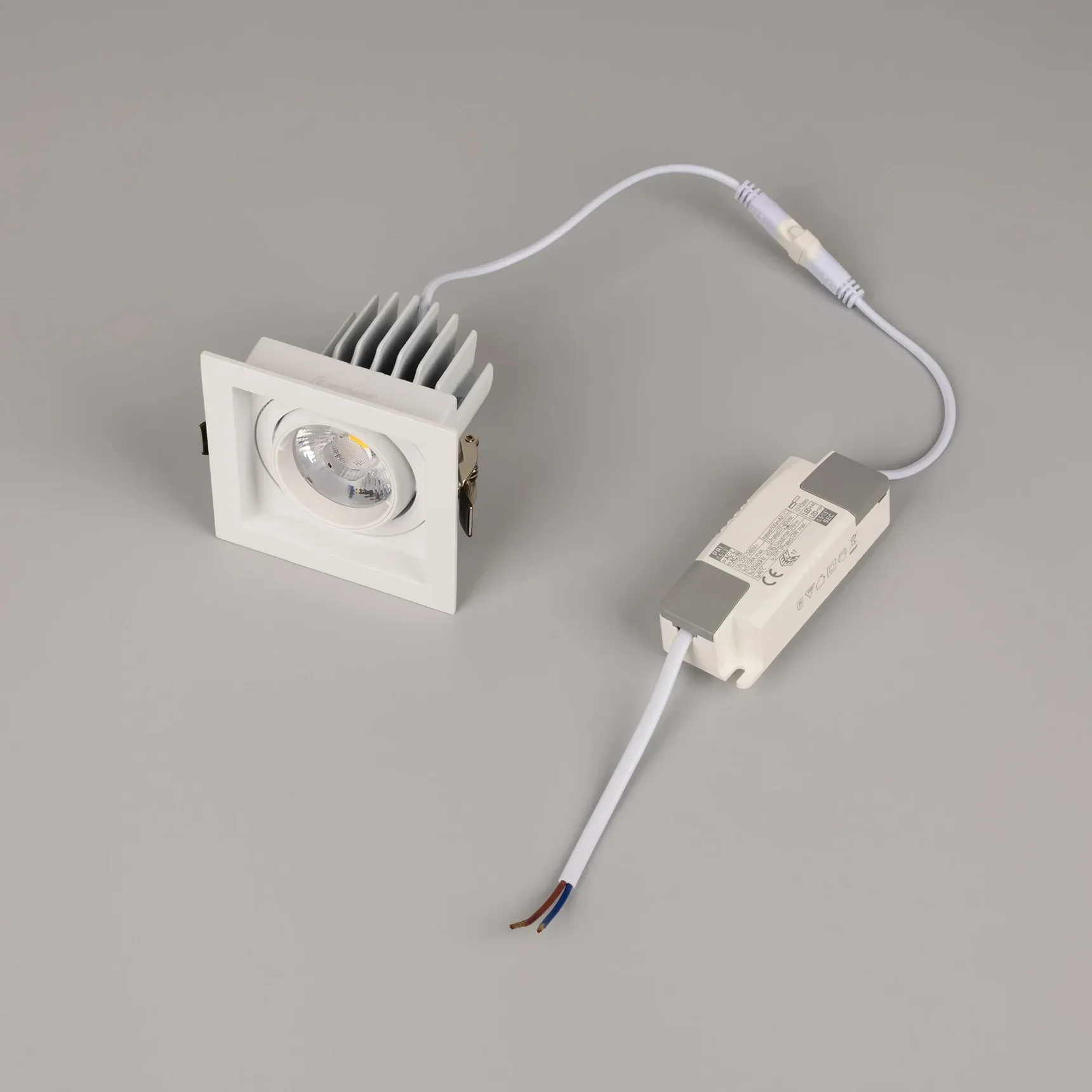 Светильник MS-VORTEX-BUILT-S90x90-12W Day4000 (WH-WH, 20 deg, 230V) (Arlight, IP20 Металл, 5 лет) 057913