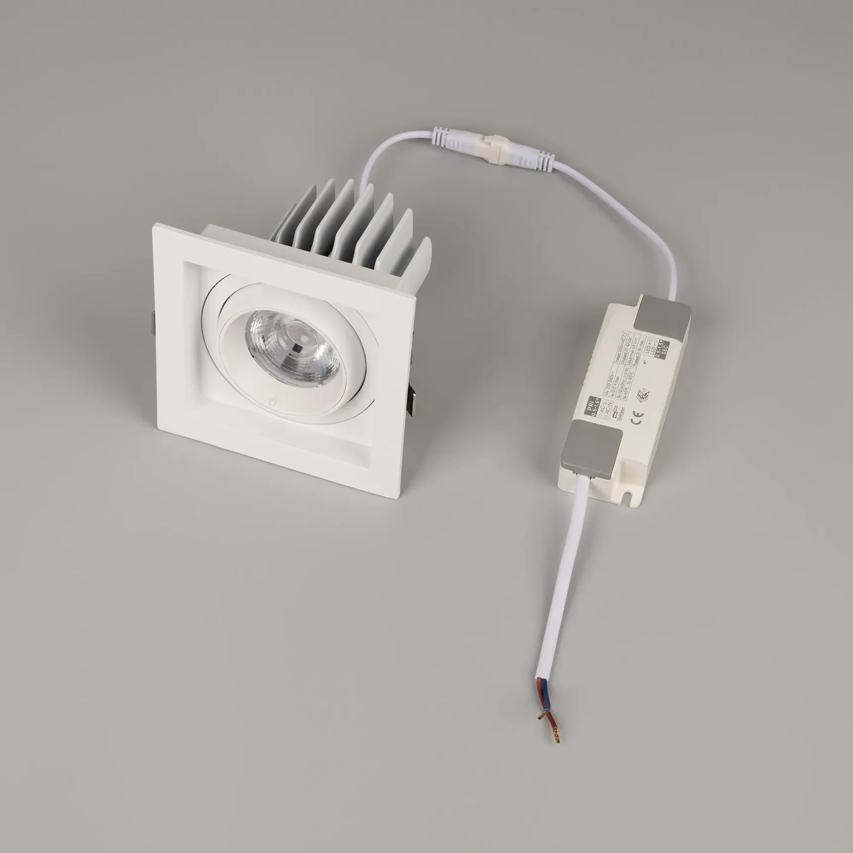 Светильник MS-VORTEX-BUILT-S117x117-20W Warm3000 (WH-WH, 40 deg, 230V) (Arlight, IP20 Металл, 5 лет) 057918