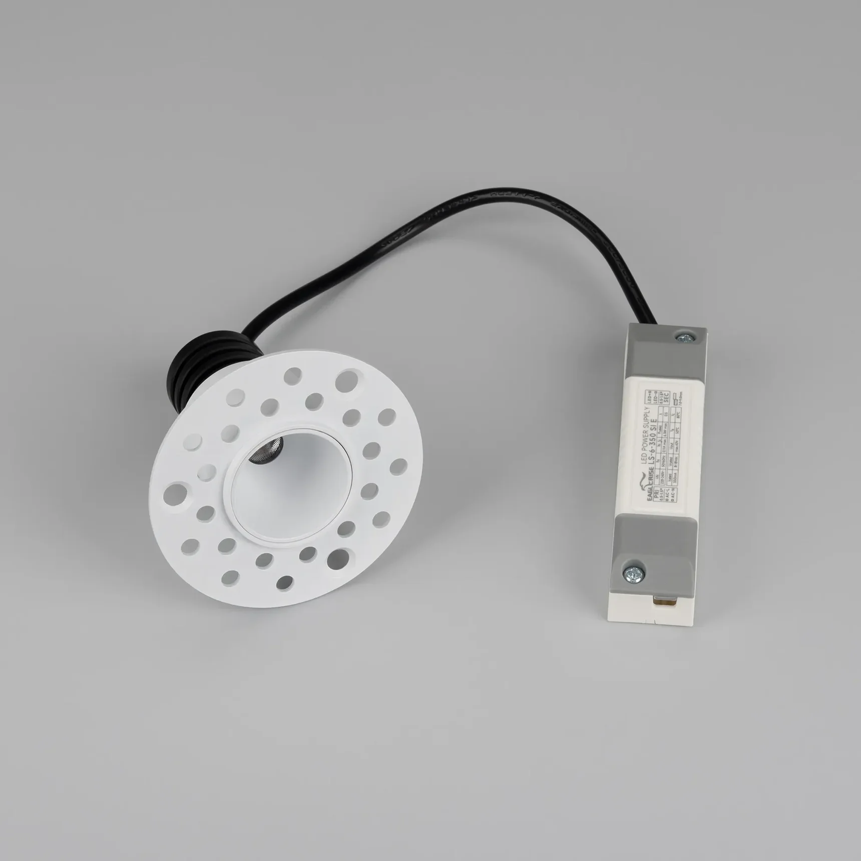 Светильник MS-INVISIO-TRIMLESS-R35-5W Warm3000 (WH-WH, 36 deg, 230V) (Arlight, IP54 Металл, 5 лет) 059160