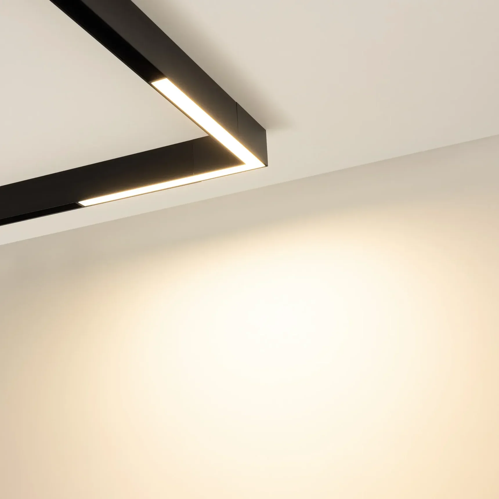 Светильник MAG-ORIENT-FLAT-ANGLE-L295-18W Warm3000 (BK, 100 deg, 48V) (Arlight, IP20 Металл, 5 лет) 060731