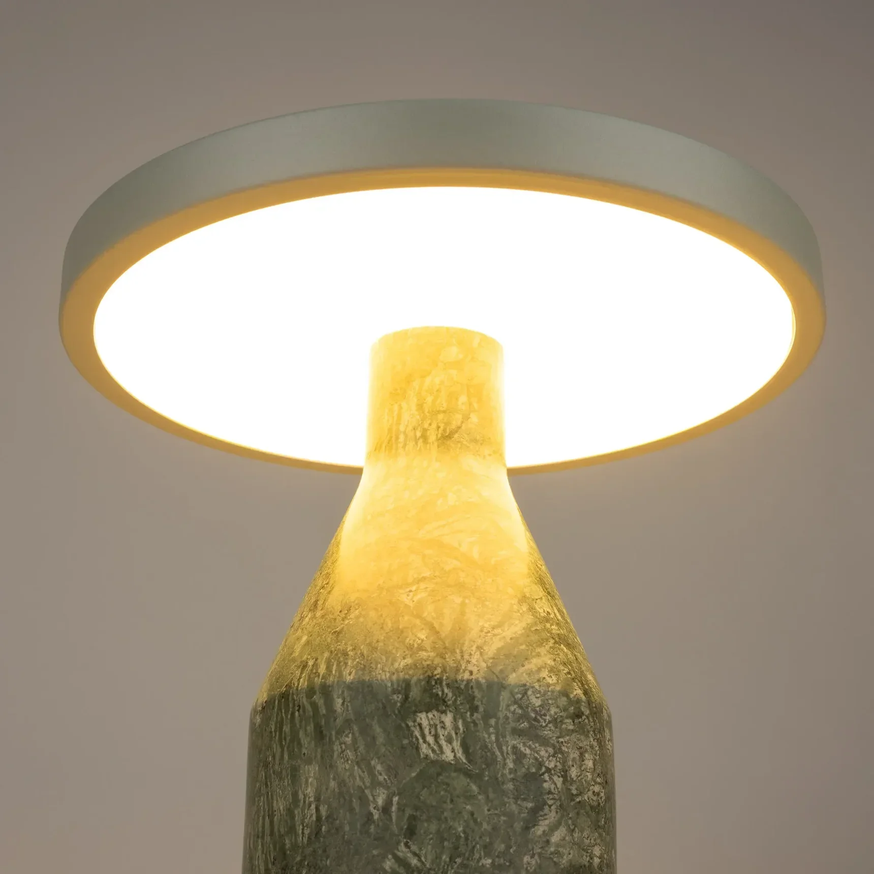 Светильник SP-CROOD-TAB-R22.5x24-7W Warm3200-MIX (SG-GN, 140 deg, 230V) (Arlight, IP20, Мрамор, 5 лет) 061769