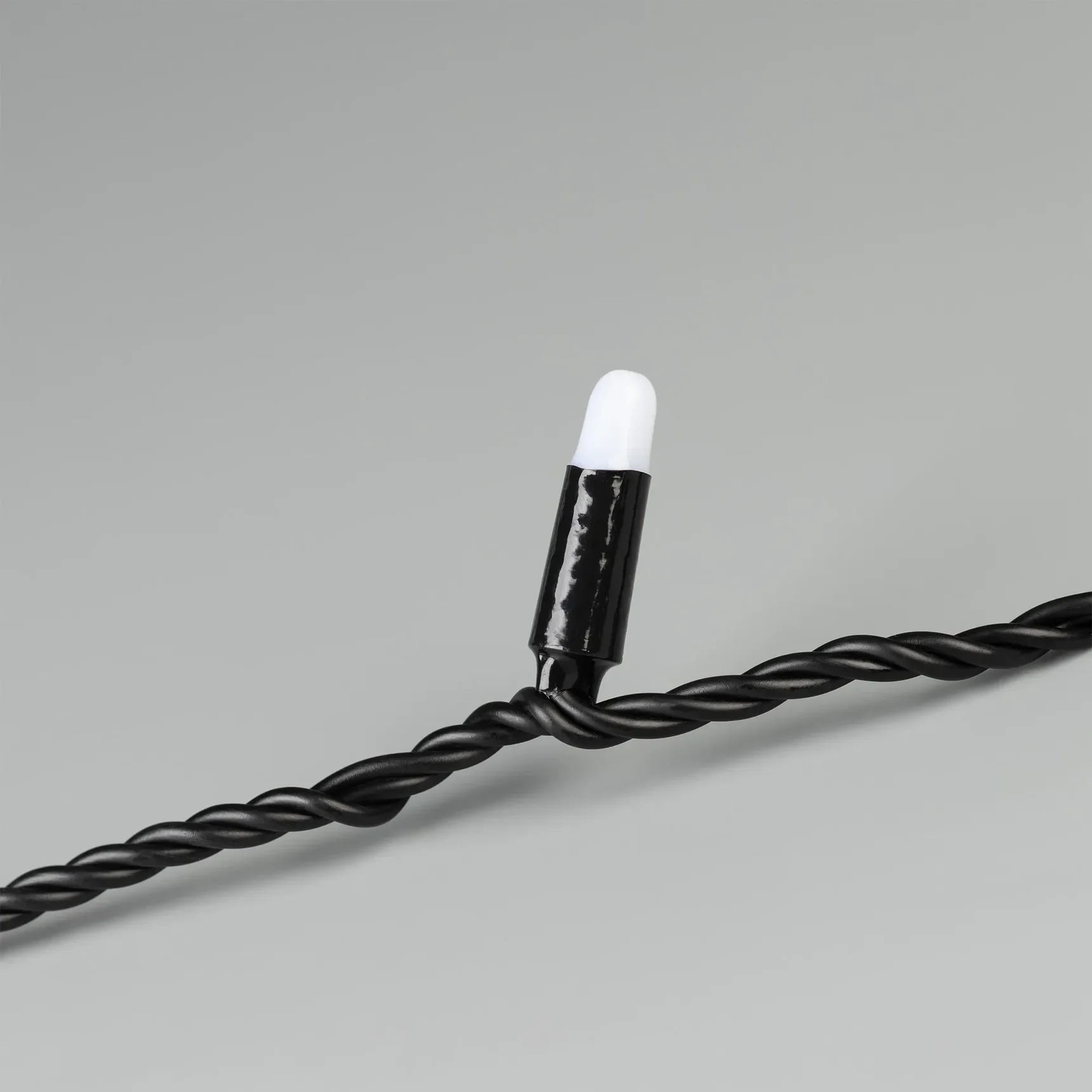 Светодиодная гирлянда ARD-STRING-CLASSIC-20000-BLACK-200LED-MILK-SYNC RGB (230V, 13W, RF/ПДУ, 4000) (Ardecoled, IP65) 064848