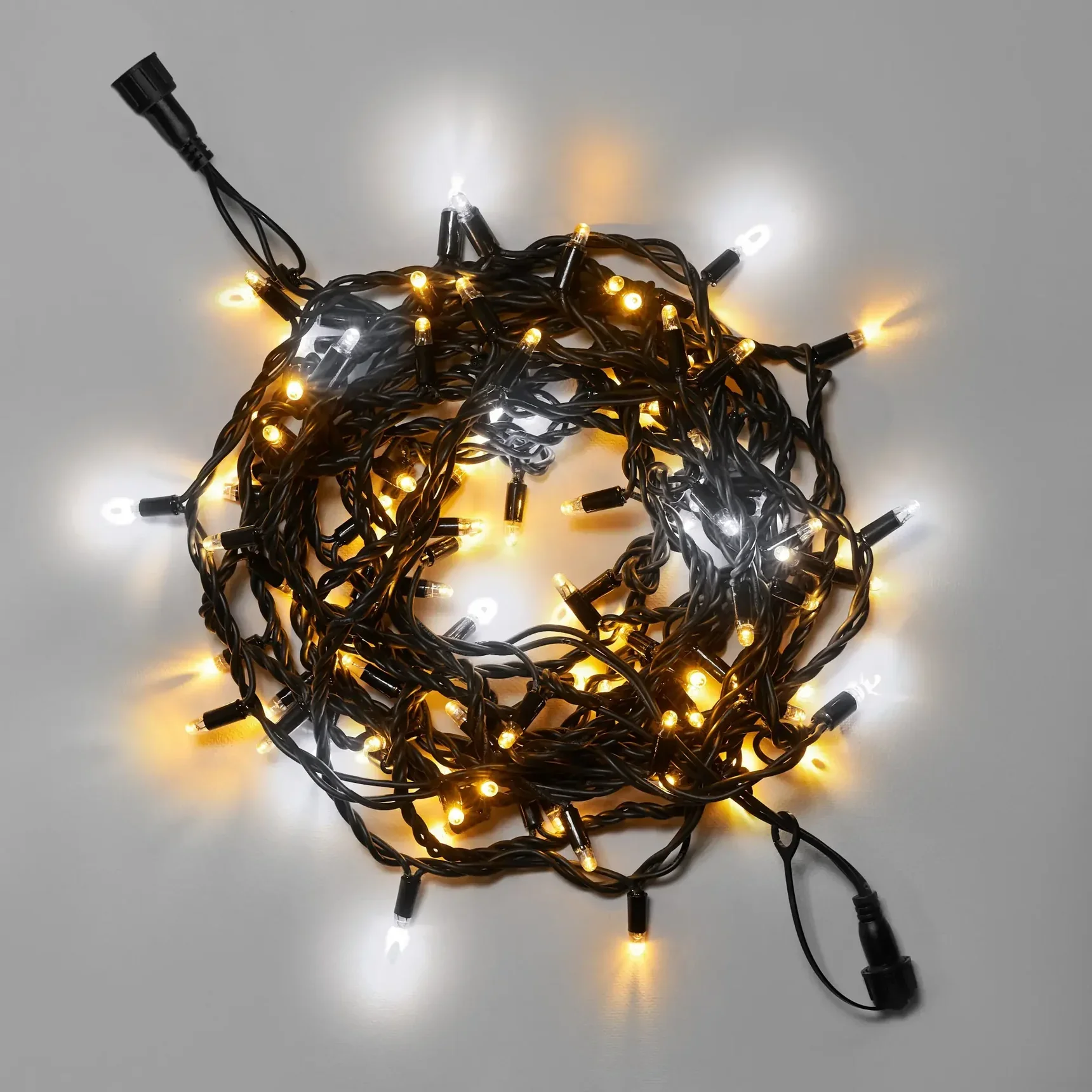 Светодиодная гирлянда INOXHUB Нить 10м, 100 LED, соединяемая, с мерцанием, 24В, IP65, чёрный резиновый провод 3.3мм, ТЁПЛАЯ БЕЛАЯ