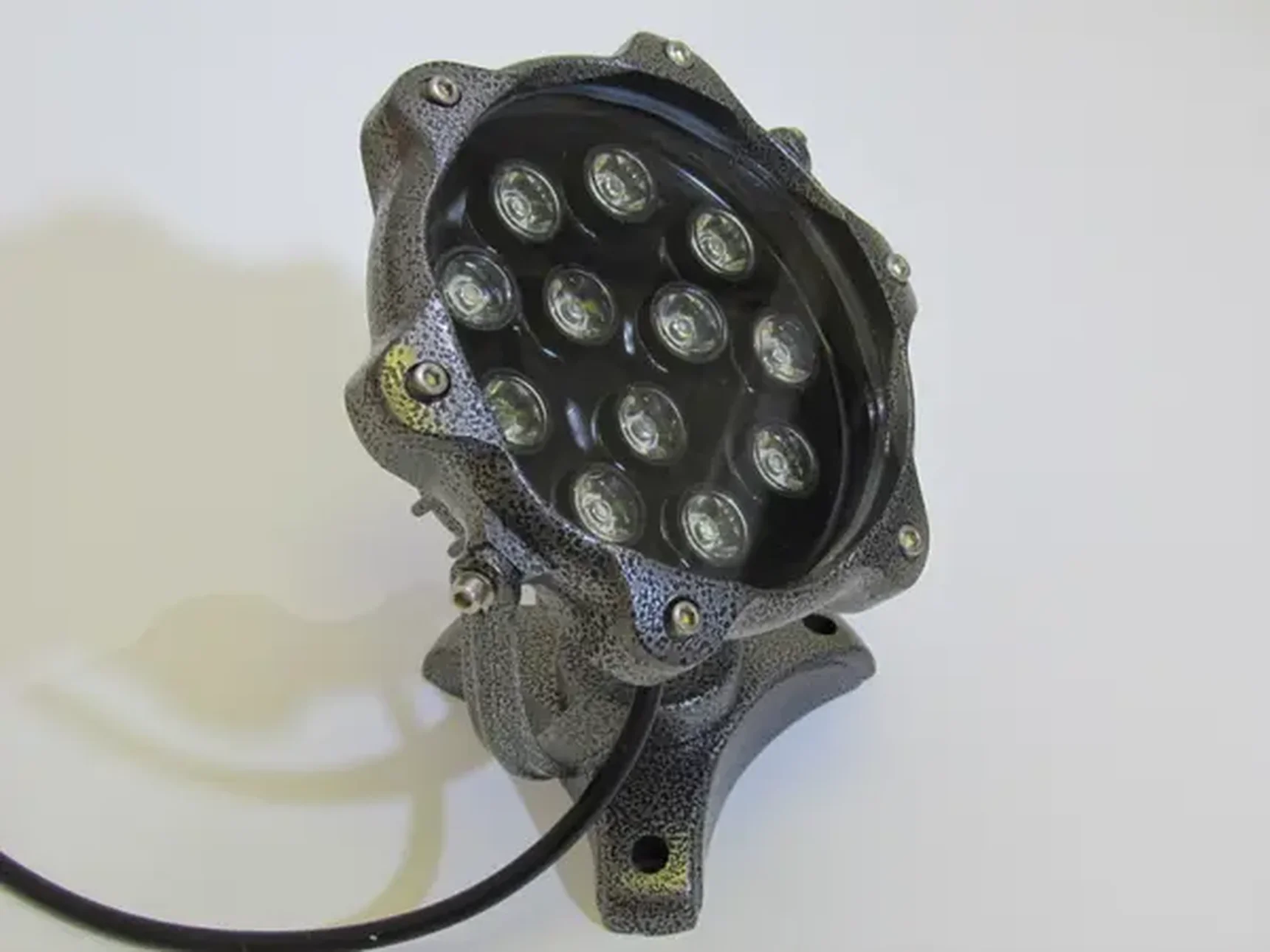 G-DT109-W LED прожек.,12 LED CREE/1W,6300K,220V белый