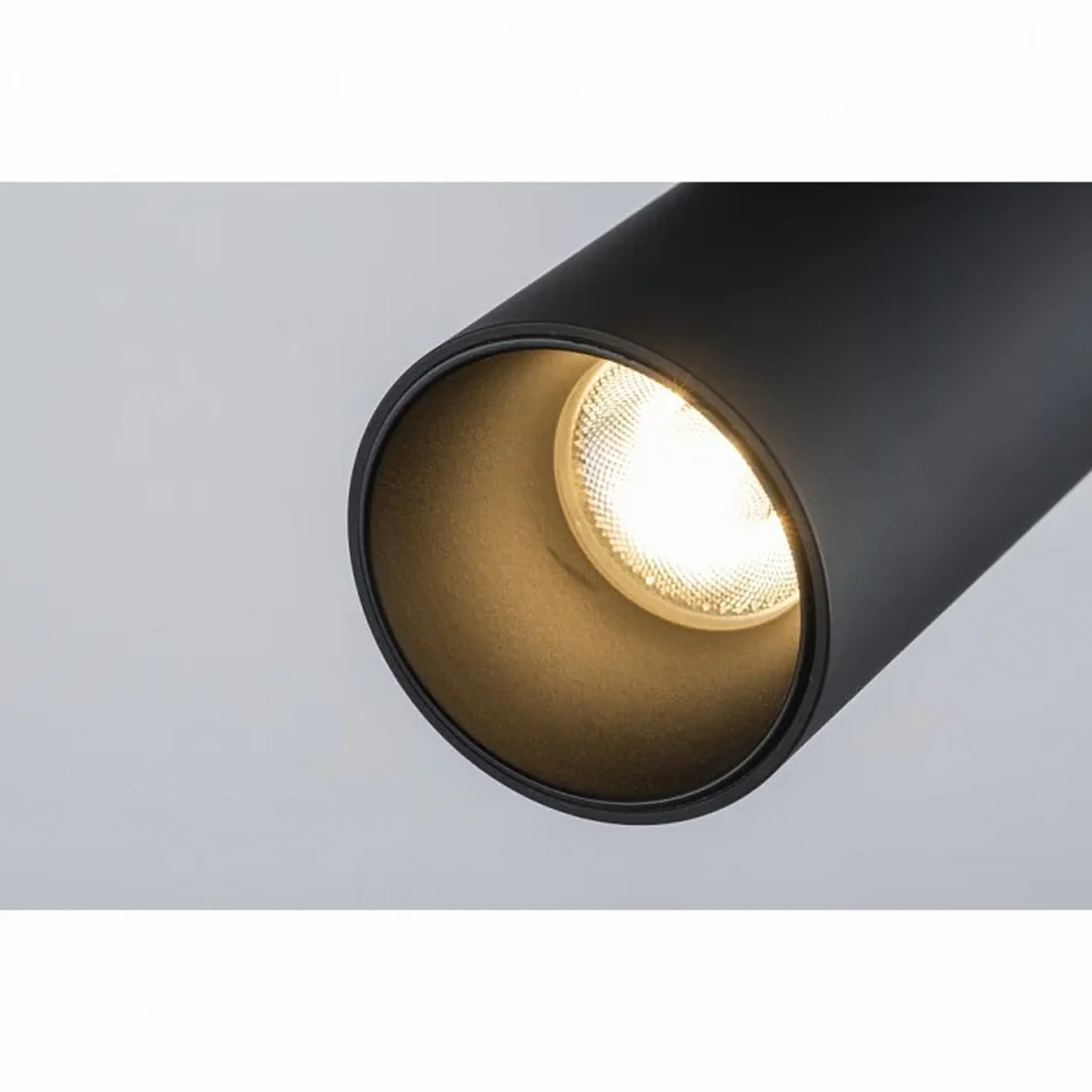 Светильник потолочный iLEDEX TECHNICAL PLUM 100 BLACK