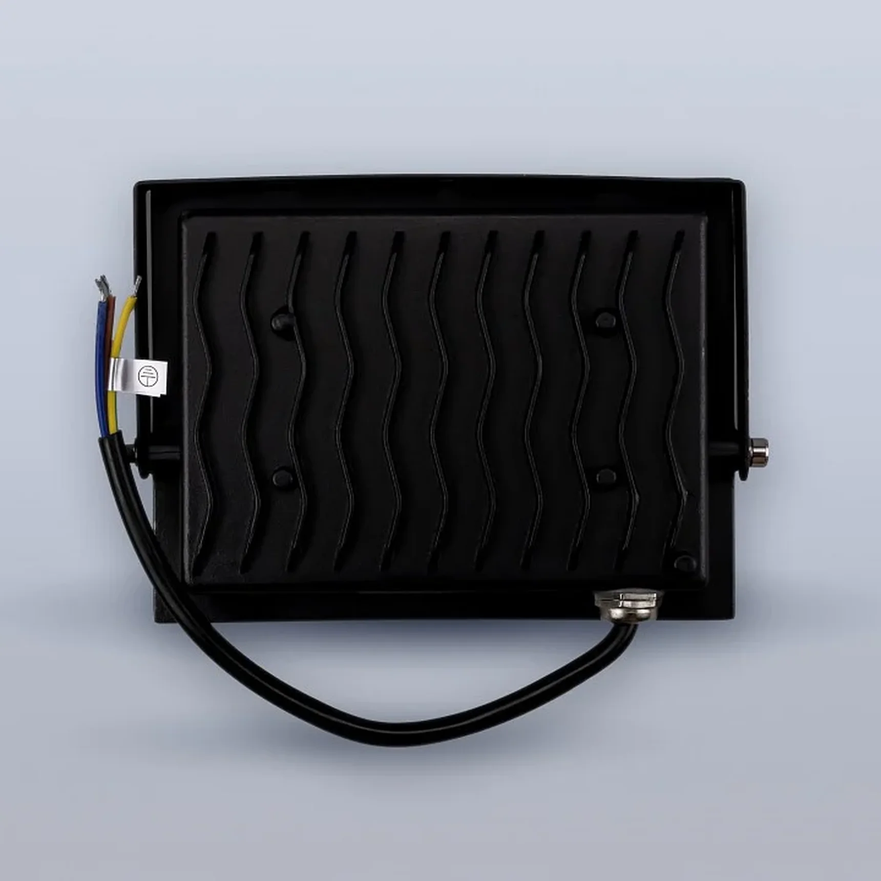Светодиодный прожектор тонкий LUX 30W теплый 3000К 220V