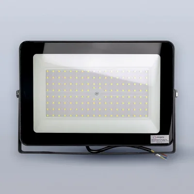 Светодиодный прожектор тонкий LUX 150W холодный 6000К 220V