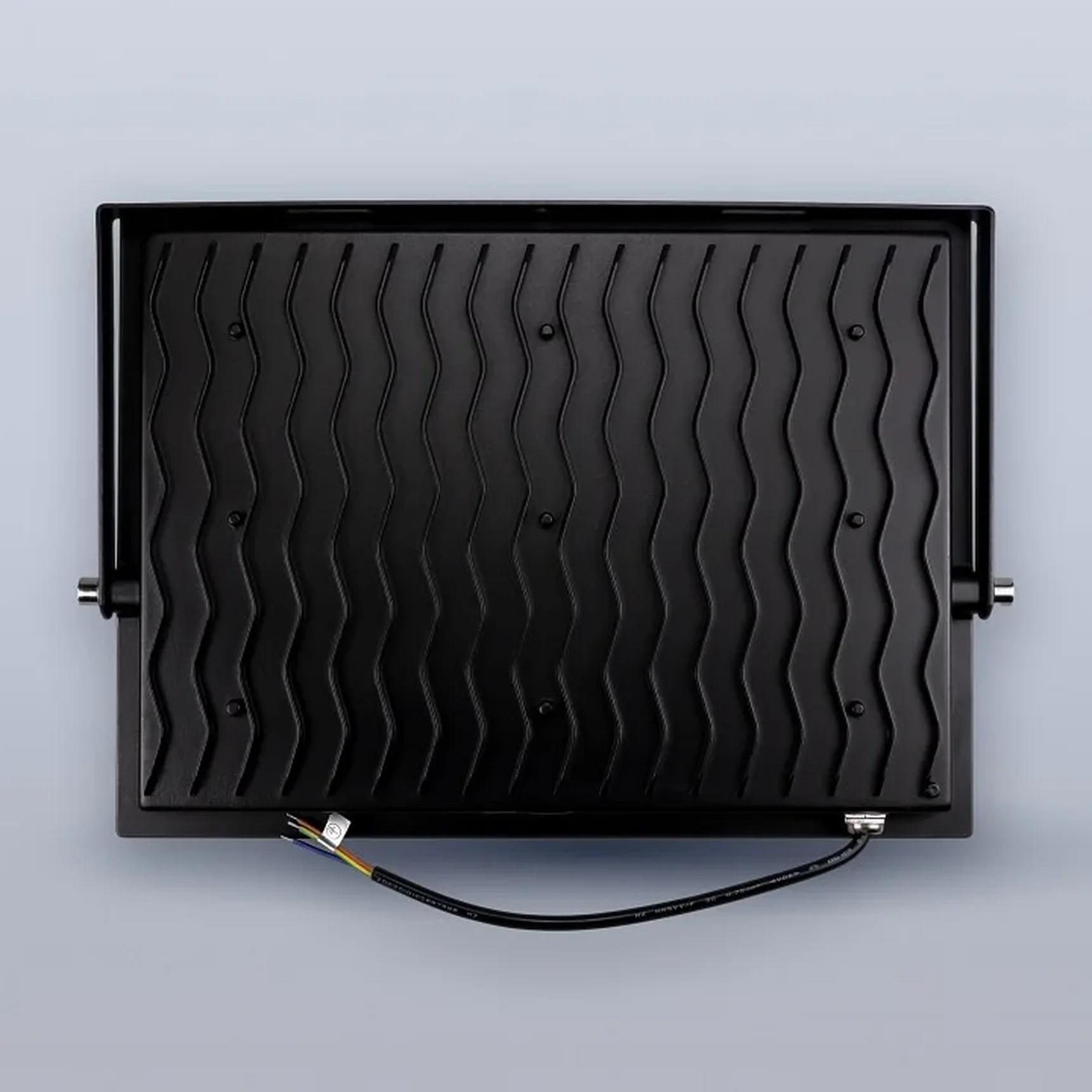 Светодиодный прожектор тонкий LUX 200W холодный 6000К 220V