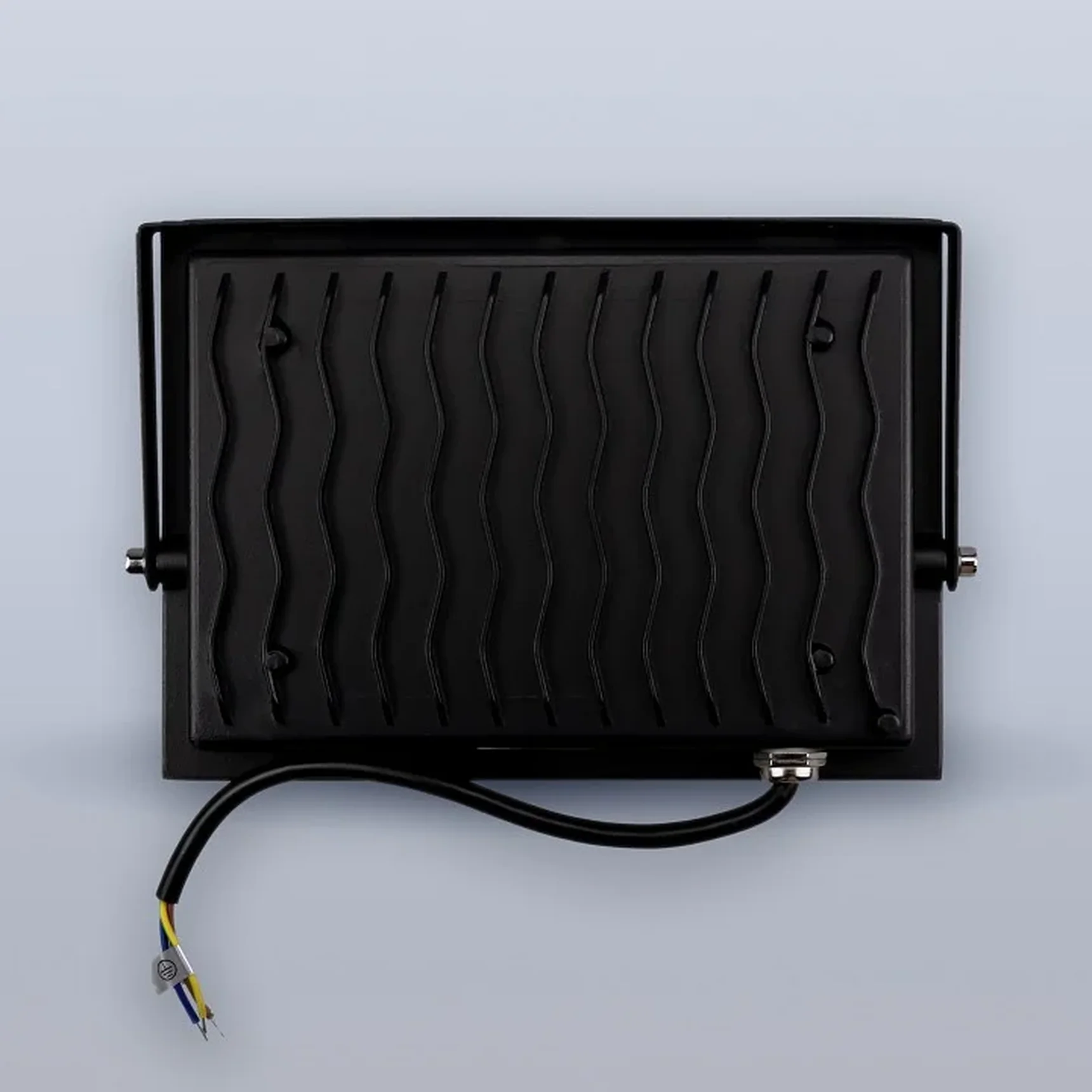 Светодиодный прожектор тонкий LUX 50W нейтральный 4500К 220V