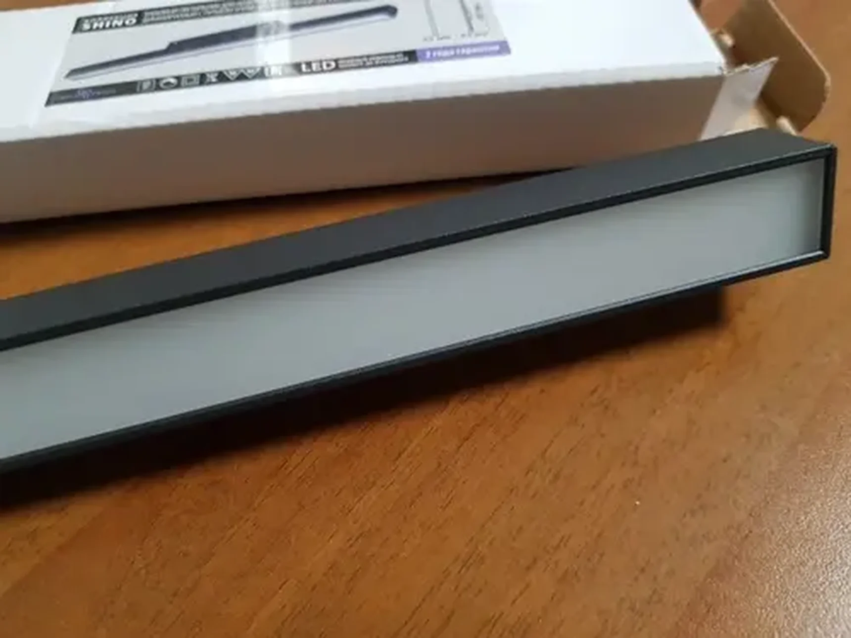 Трековый светильник для низковольного шинопровода с пультом управления Novotech FLUM 358616