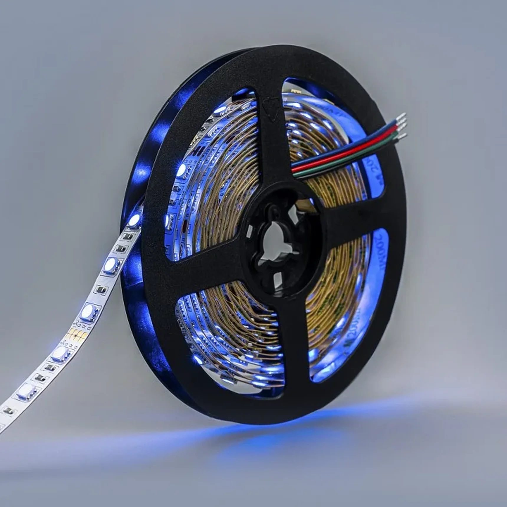 LUX Светодиодная лента в блистере (14.4W/М) + БП + контроллер RGB