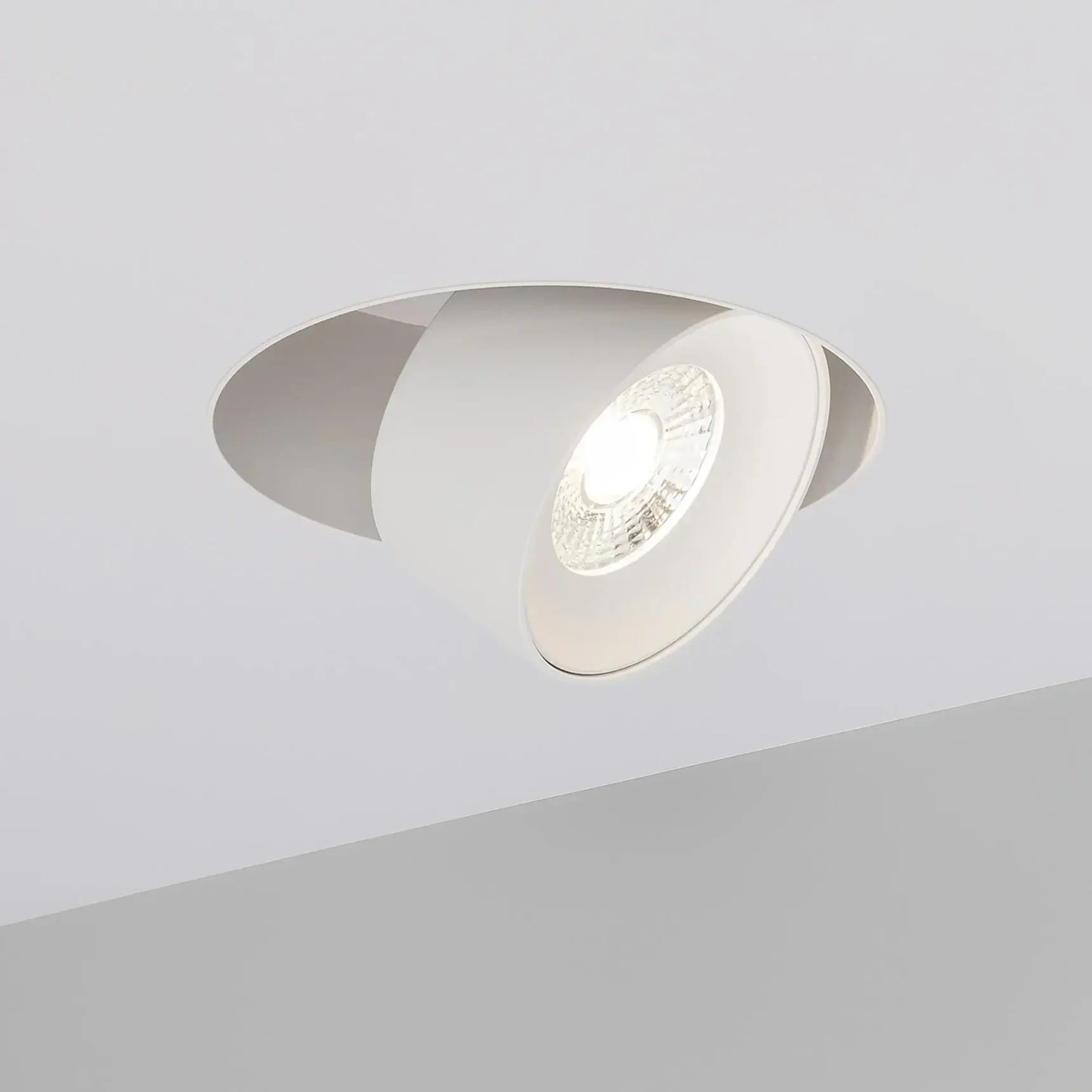 Светильник SP-PLURIO-BUILT-TRIMLESS-R160-9W Day4000 (WH-WH, 36 deg, 230V) (Arlight, IP20 Металл, 3 года)