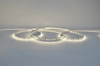 Светодиодная лента 2835 120/м (10Вт/м) 12В нейтральная 008639