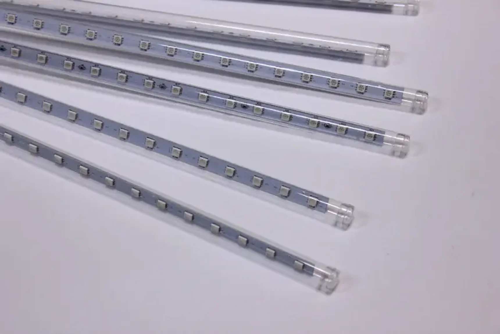 2021 Сосульки Трубки D12mm, 10шт 0,5М RGB LED-PLM-SNOW-480SMD-0.5*4.5M-10-12V-RGB не соедин.