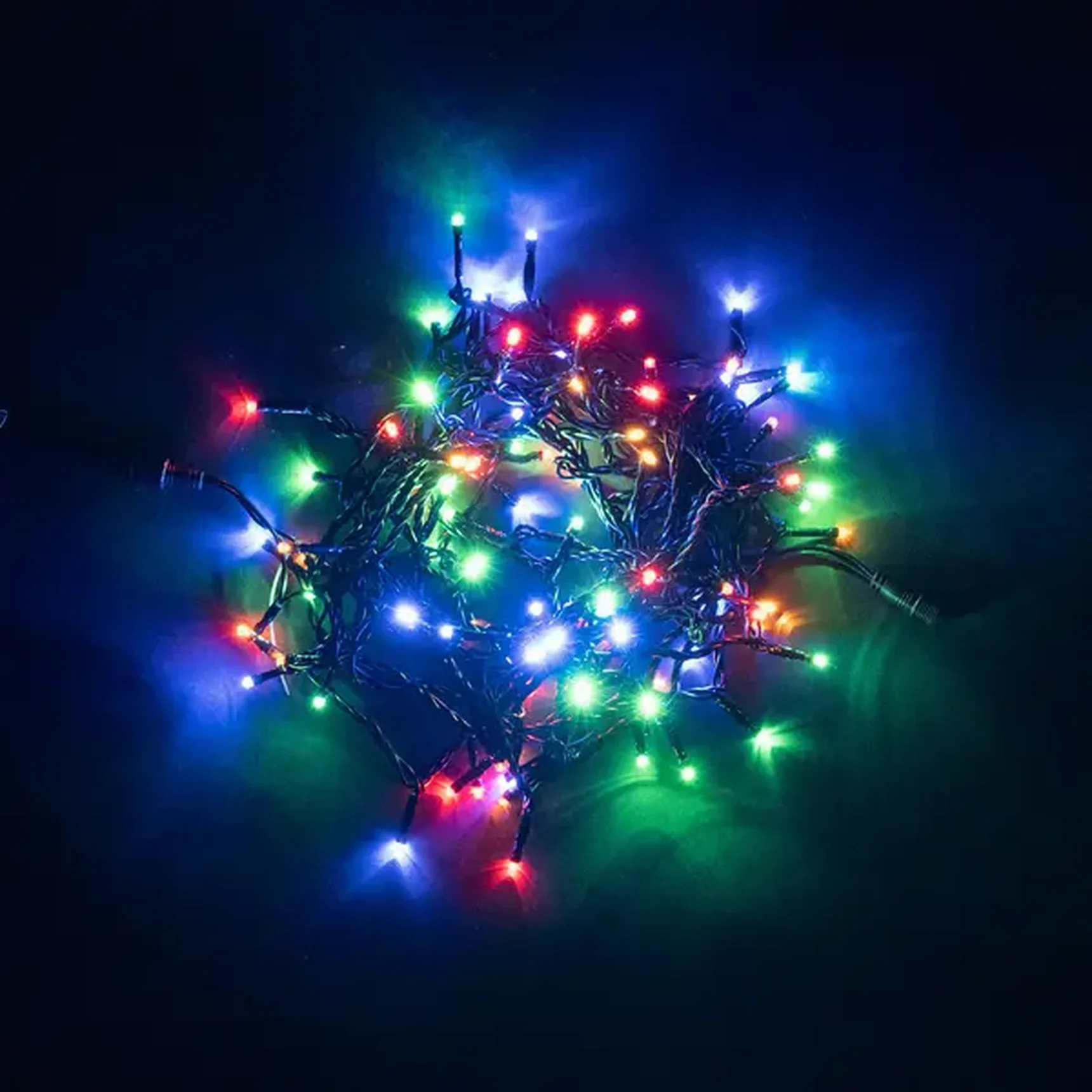 Гирлянда Нить 10м Разноцветная с Мерцанием Белого Диода 24В, 100 LED, Провод Черный ПВХ, IP54