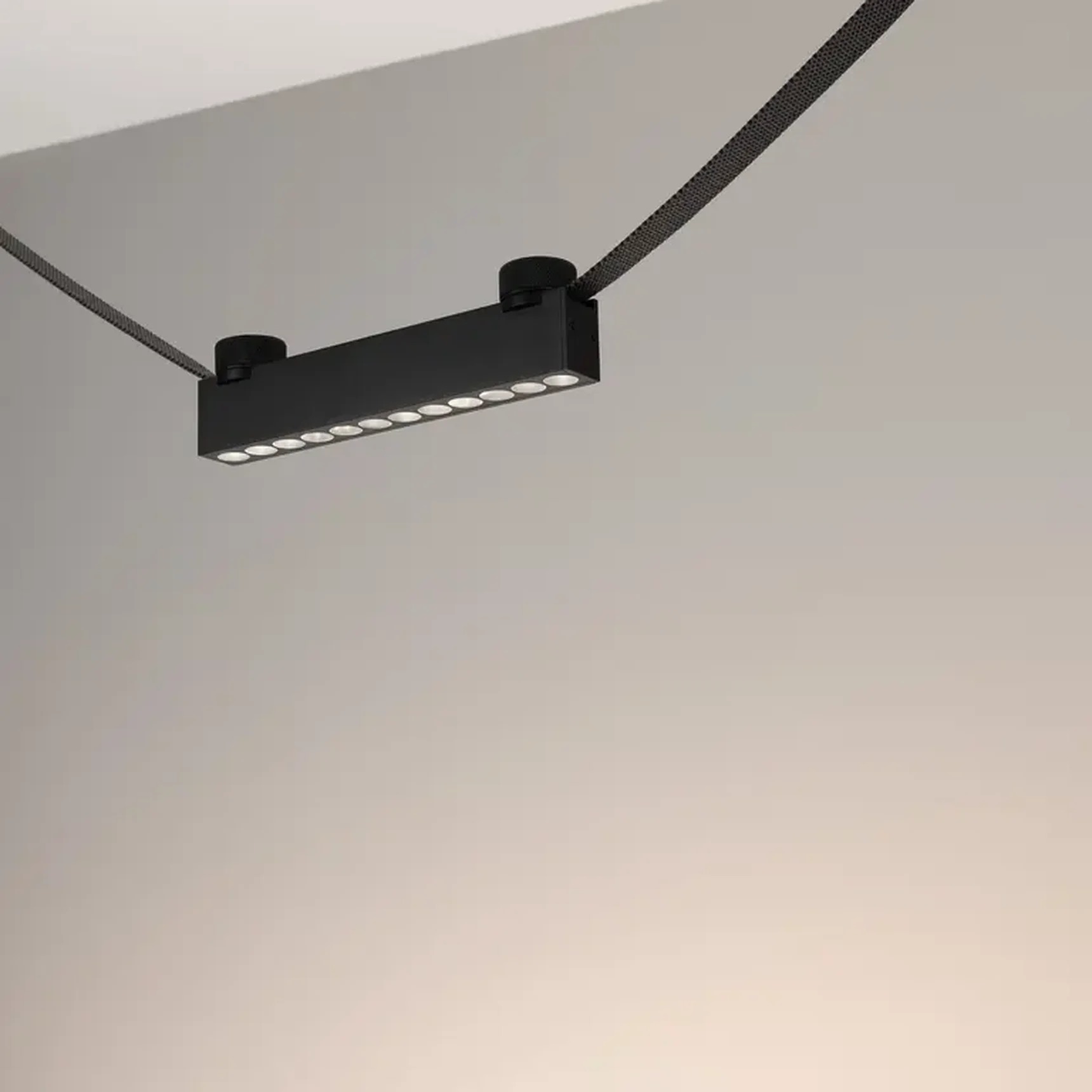 Светильник ART-INBELT-DOTS-L210-8W Day4000-MIX (BK, 33 deg, 48V, DALI) (Arlight, IP20 Металл, 3 года)