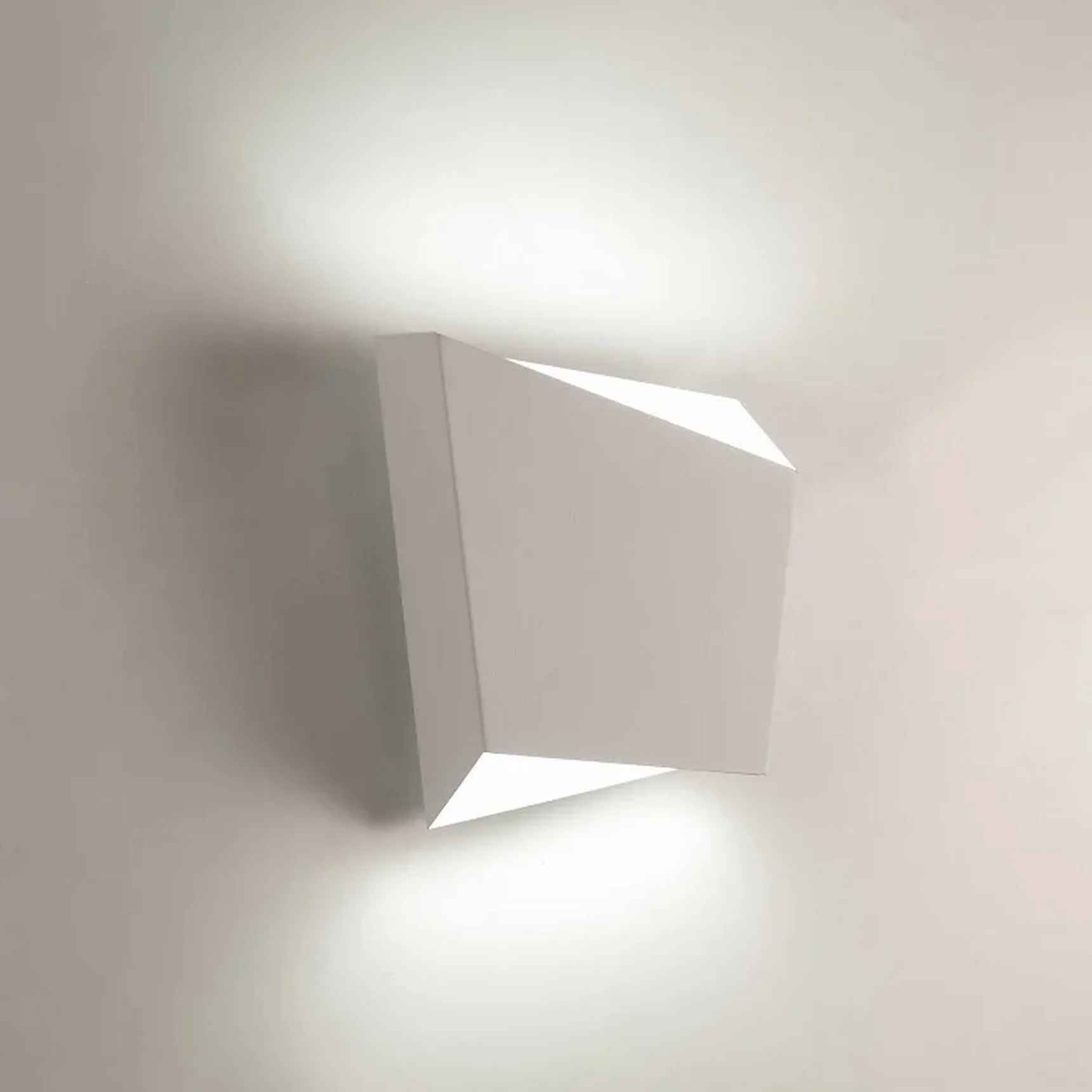 Накладной светильник Asimetric 6220
