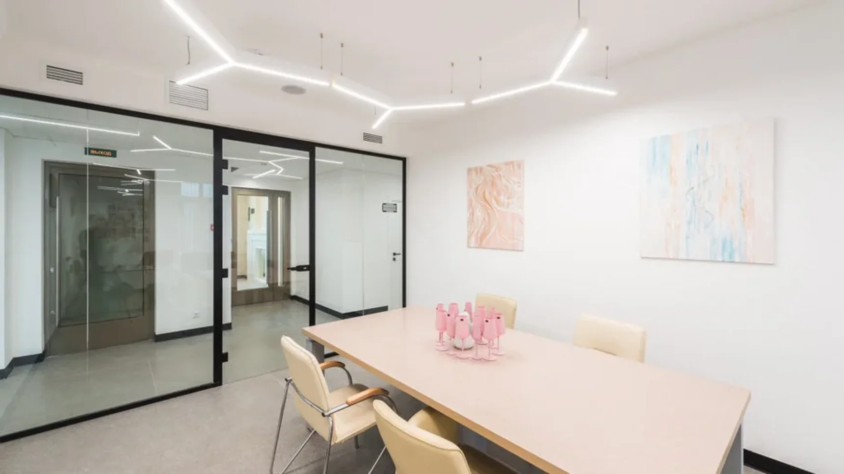 Светильник светодиодный трехлучевой SILED TRIO-STAR-PROF 870х750х50х70 (37 Вт, 4000K, Черный)