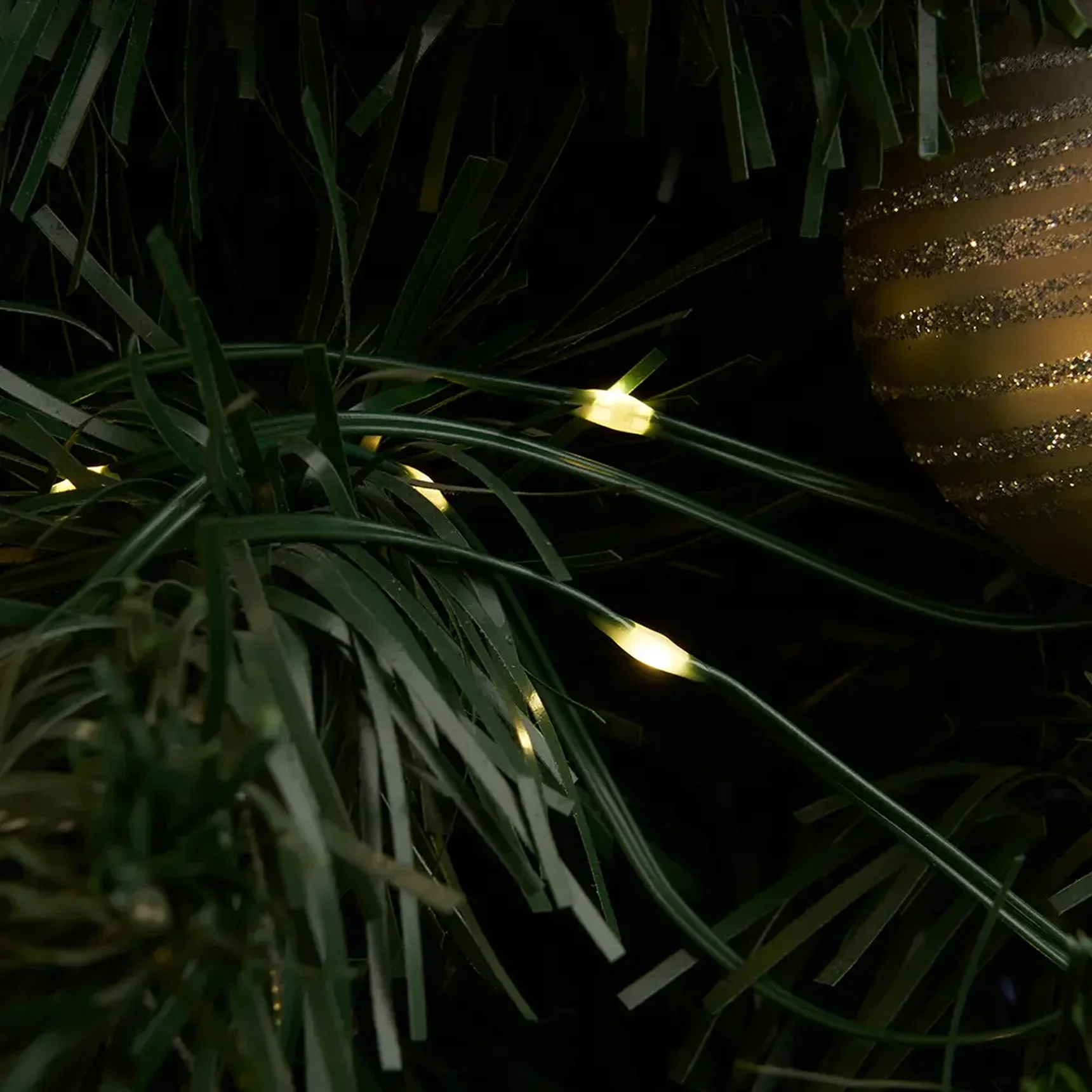 Светодиодная гирлянда Feron CL581 линейная Нить 220V 5000K