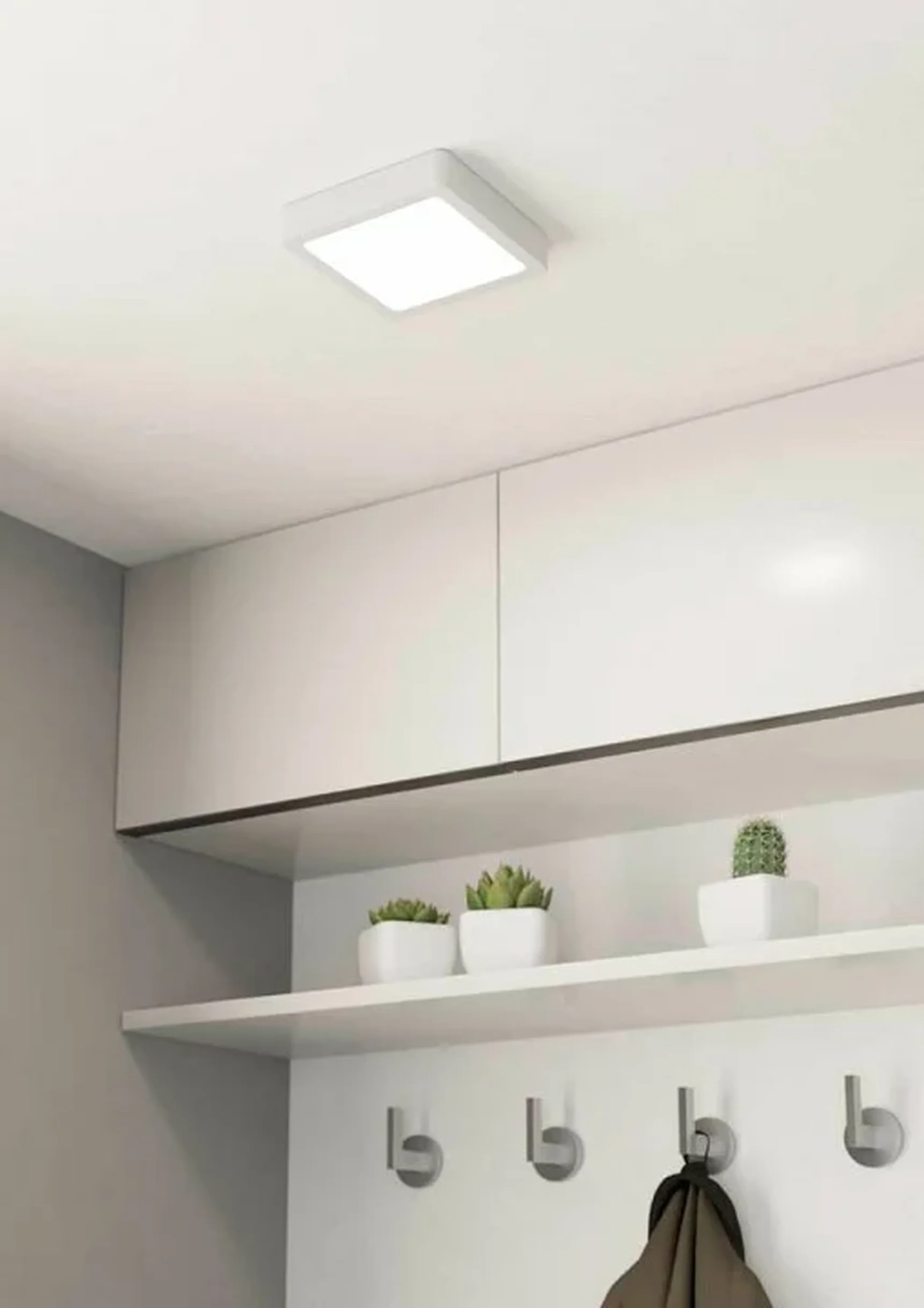 900646 Накладной светильник FUEVA 5, 11W (LED), 3000K, IP44, L160, B160, H28, сталь, белый / пласти
