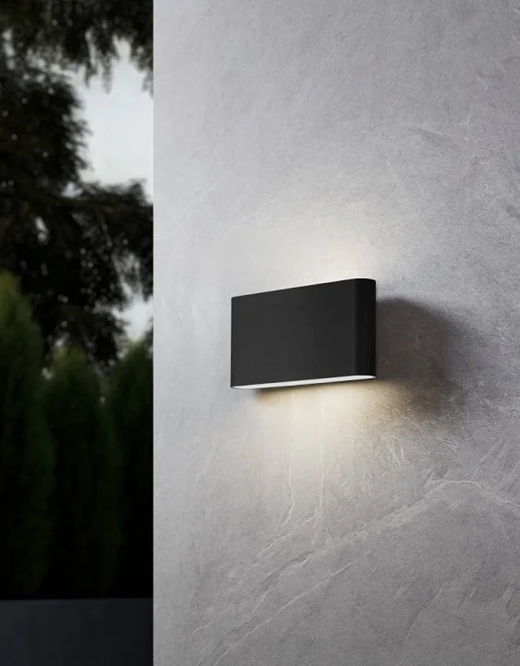 901026 Уличное бра GRUTTI, 2X6W (LED), 3000K, 4000K, 6500K, 850lm, IP65, L175, H90, A50, алюминий, антрацитовый/пластик полупрозрачный