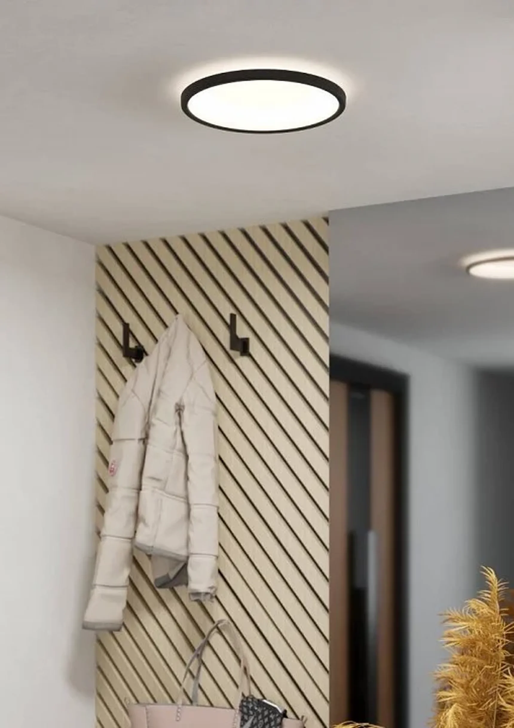 901572 Светодиод потолочн свет-к MINERARIO, 16,4W(LED), ?300, IP54, 3000K, 2500lm, пластик, черн, пл