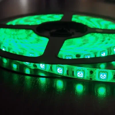 Светодиодная лента 14,4Вт 12В «Зеленая»
