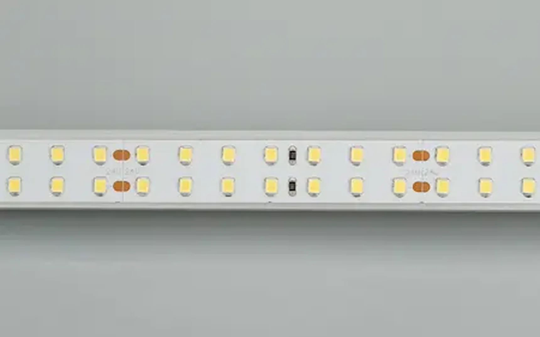 Светодиодная лента RT 2-5000 24V Warm2700 2x2 (2835, 980 LED, CRI98) (Arlight, 20 Вт/м, IP20)