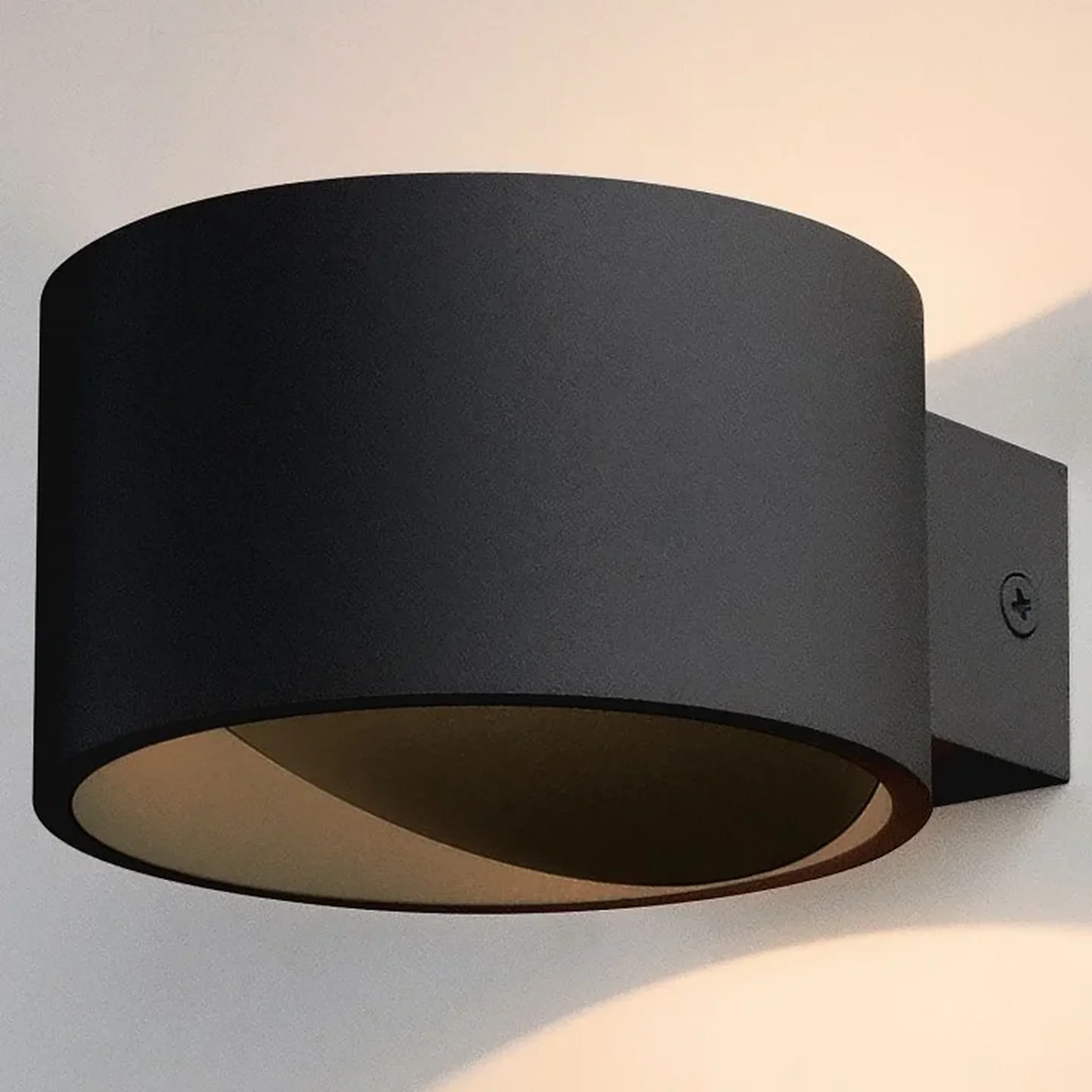 Настенный светодиодный светильник Coneto LED MRL LED 1045 чёрный