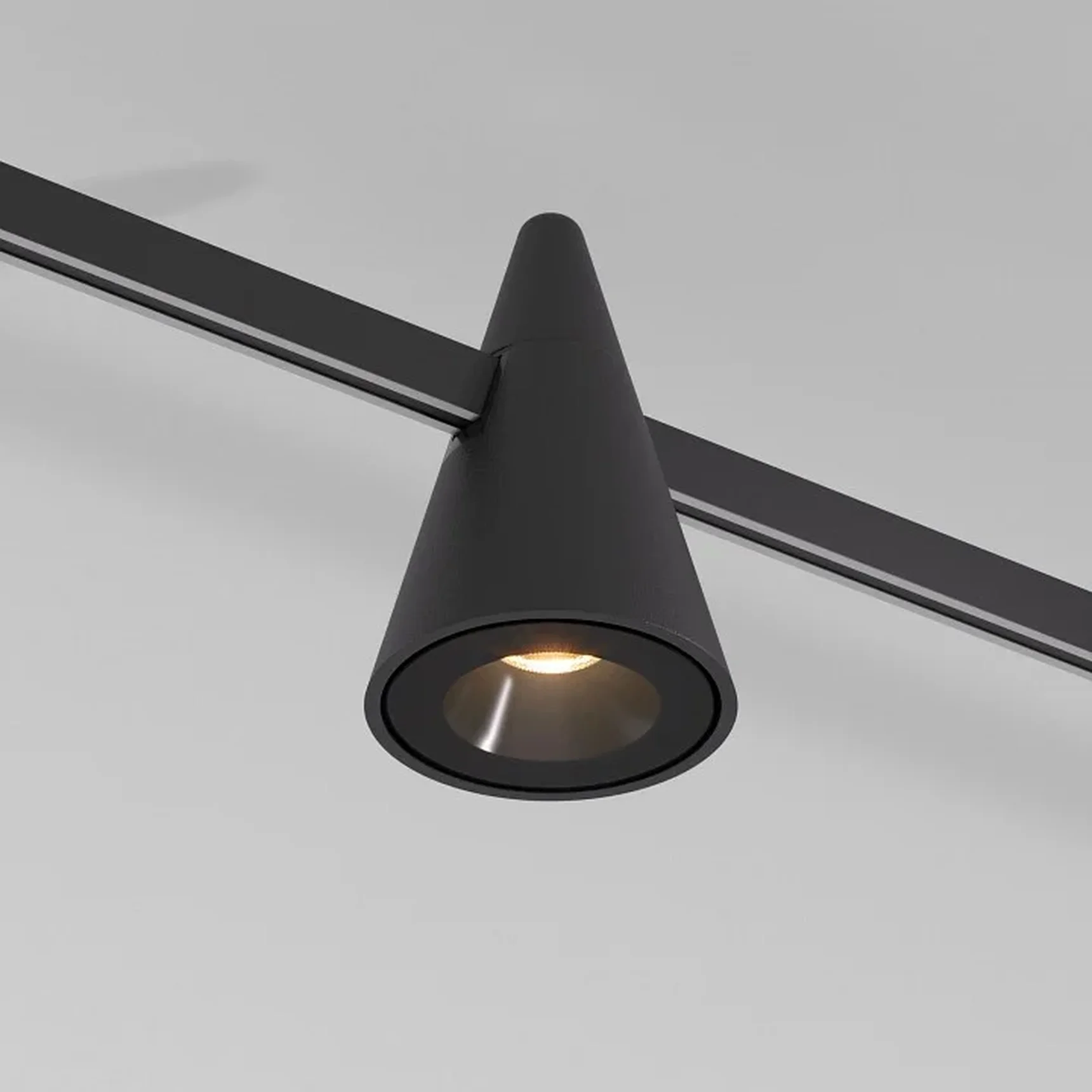 Esthetic Magnetic Трековый светильник 5W 3000K (чёрный) 85117/01