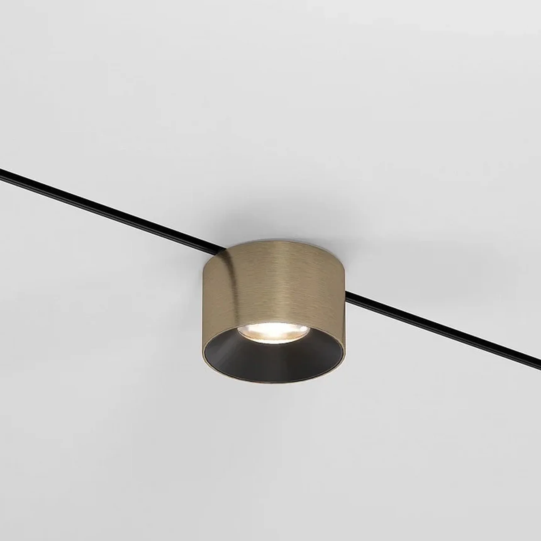 Mini Magnetic Трековый светильник 5W 3000K (латунь/черный) 85206/01