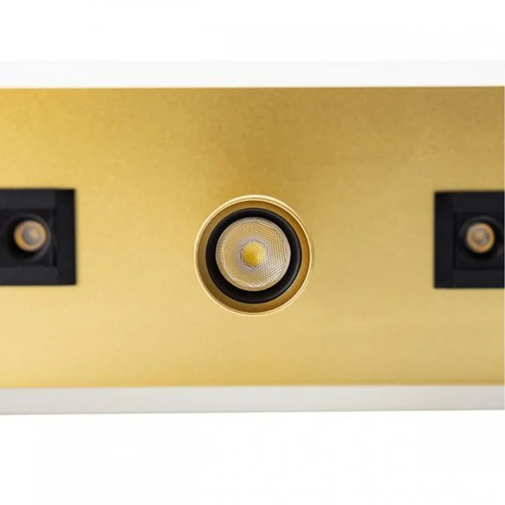 Светильник потолочный ARTE LAMP A2220PL-3GO