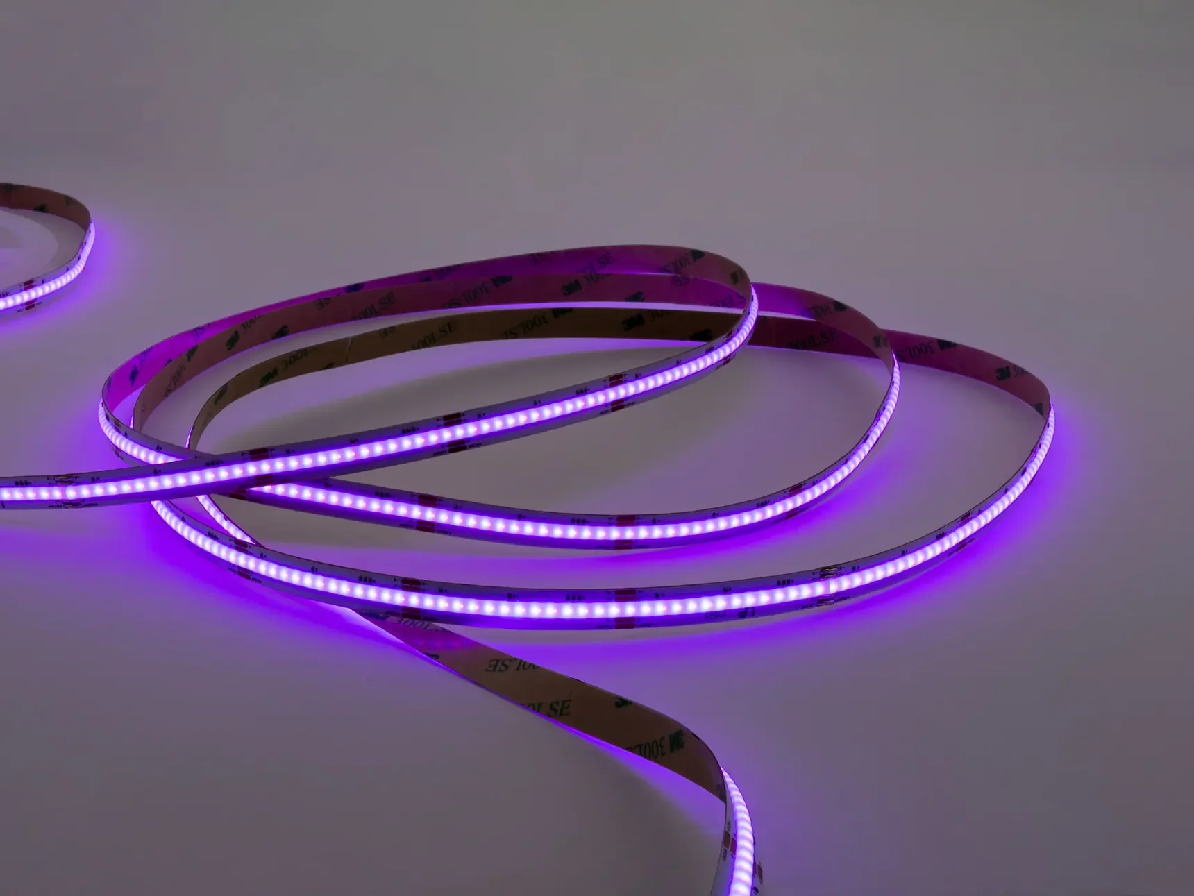 Светодиодная лента LEDS POWER СОВ 840/м (15Вт/м) 24В RGB 007328