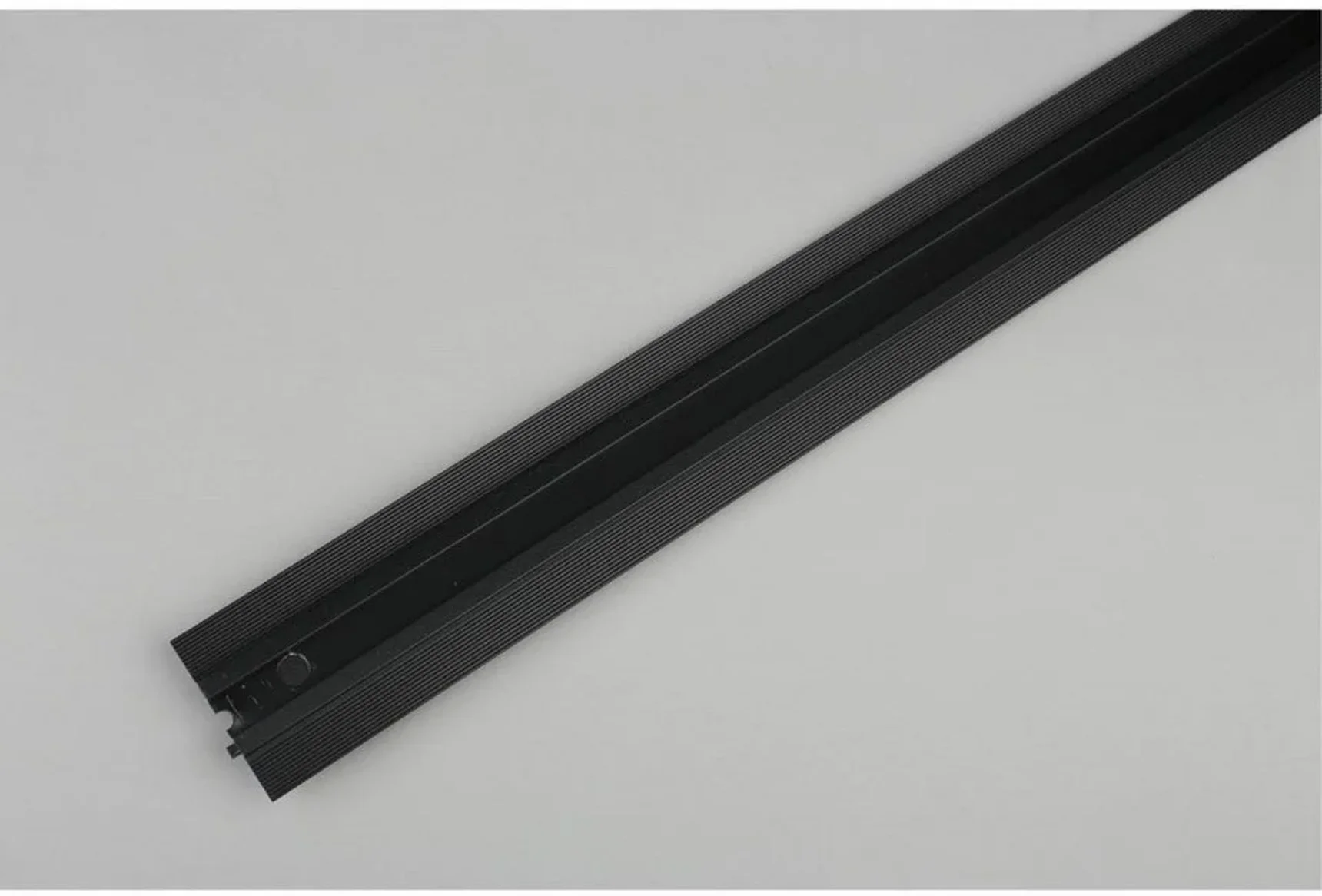 Шинопровод трековый Magnetic track 48 APL.0171.00.200 Aployt
