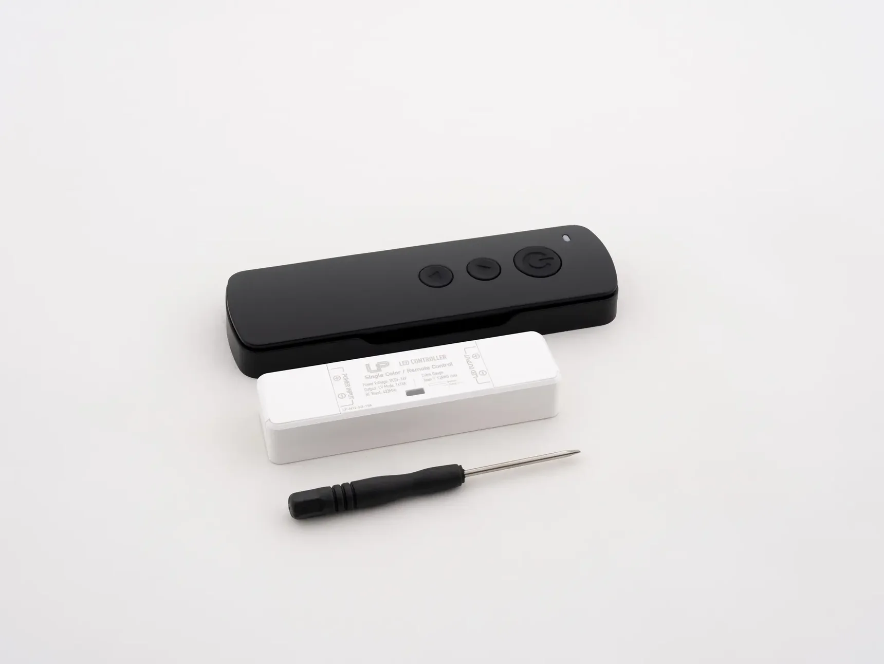 Диммер N12-SB Nano RF 15A Black 005812