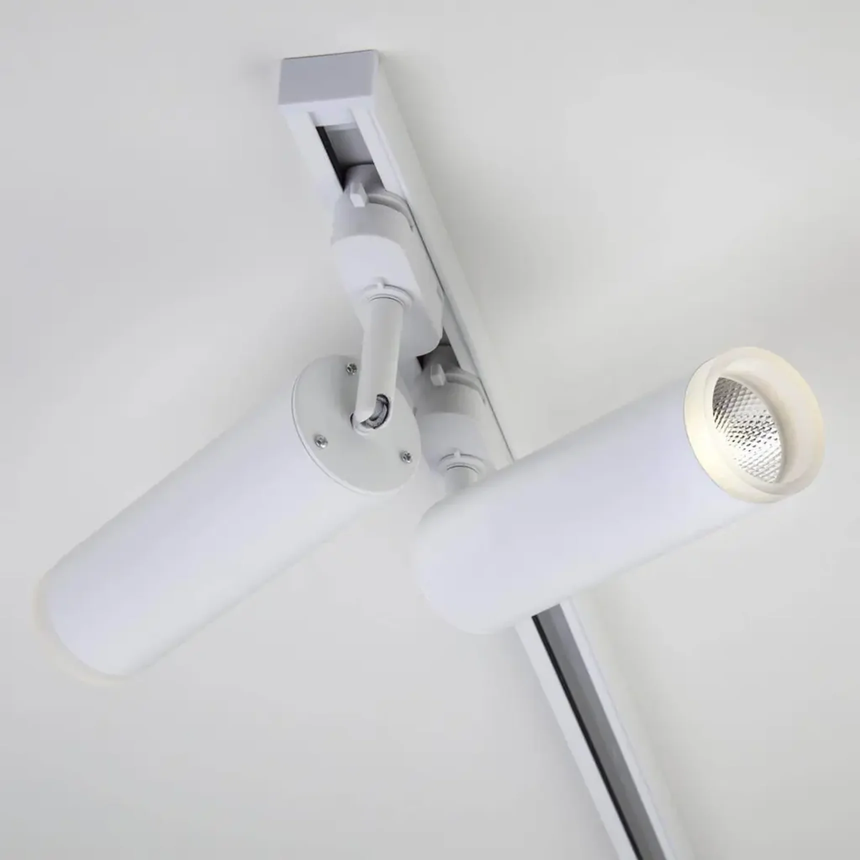 Трековый светодиодный светильник Elektrostandard Oskar белый 10W 4200K LTB28 4690389123528